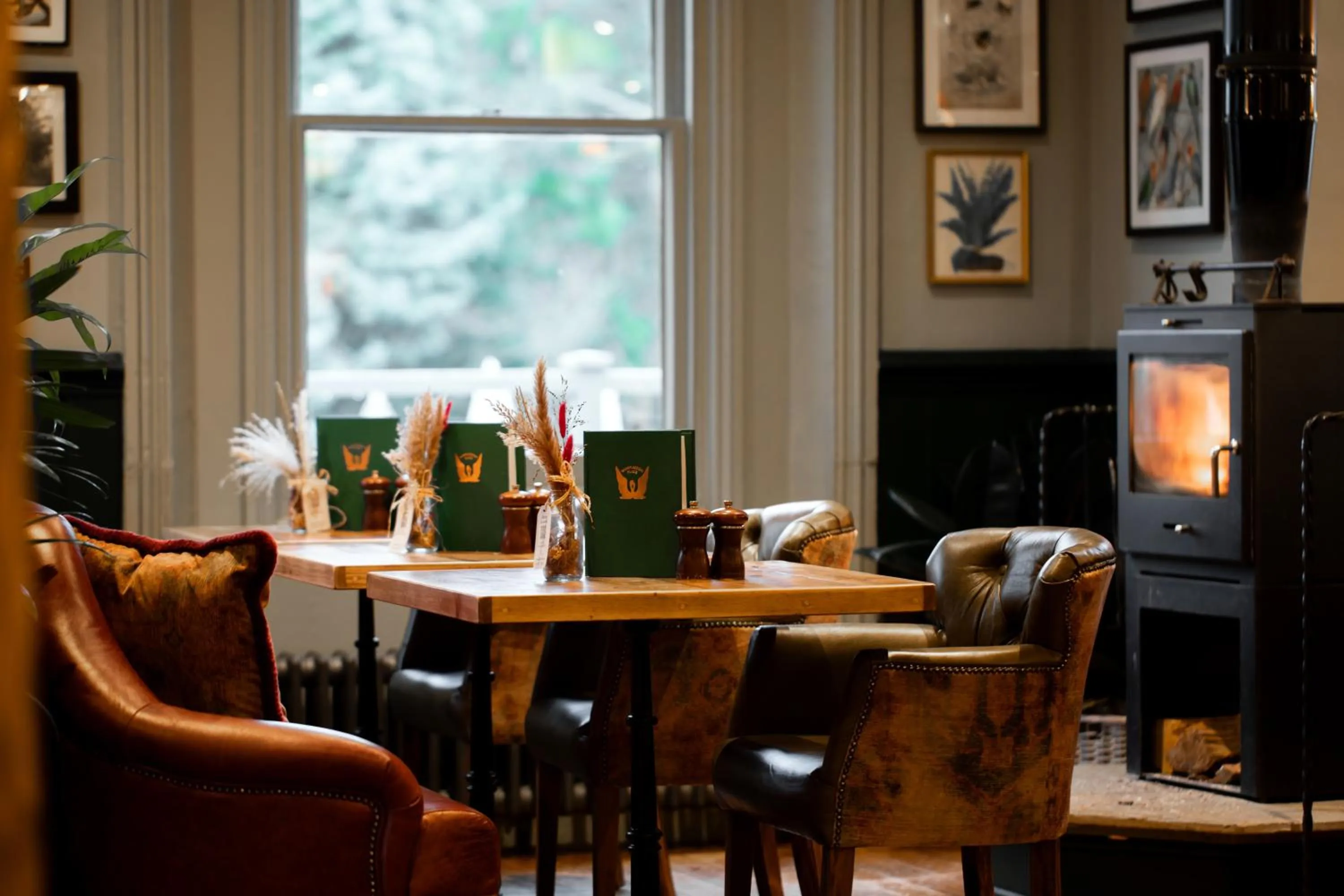 Lounge or bar in Worplesdon Place Hotel