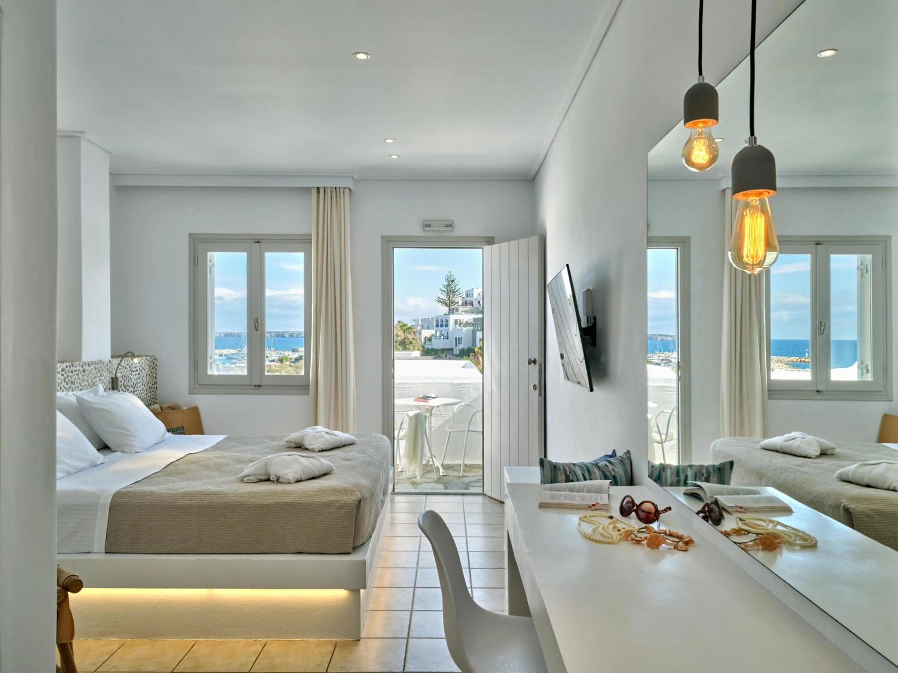 Bedroom in Kanale's Rooms & Suites