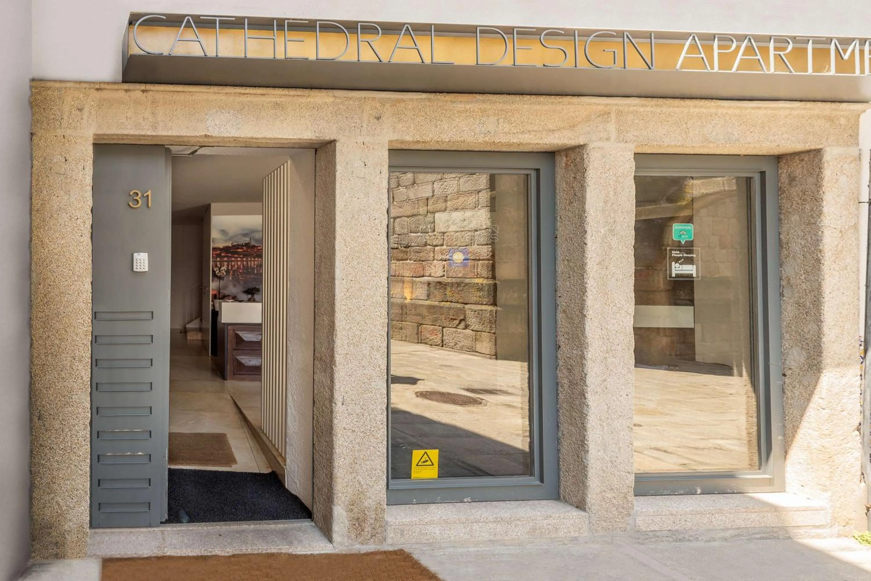 Facade/entrance in Cathedral Design Apartments