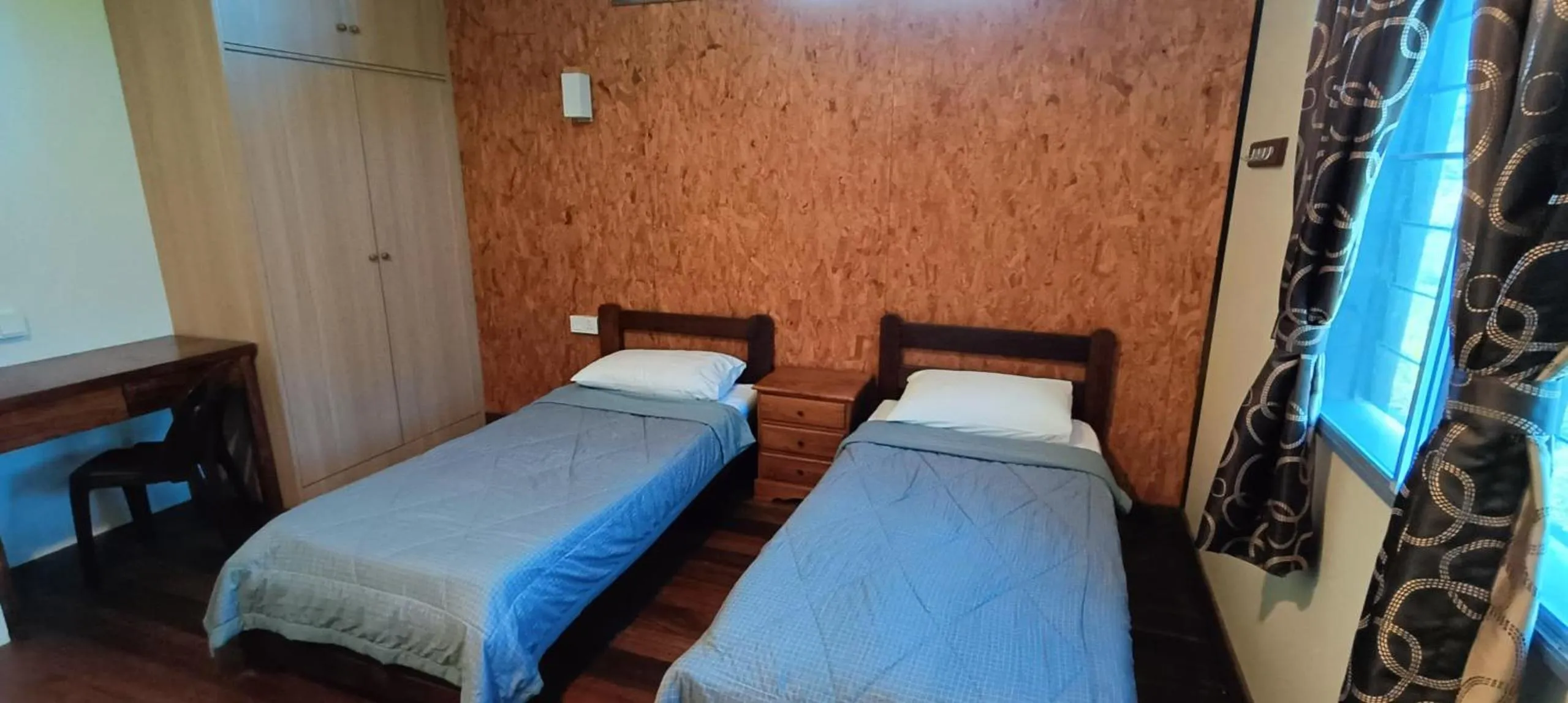 Photo of the whole room, Bed in Sepilok B&B