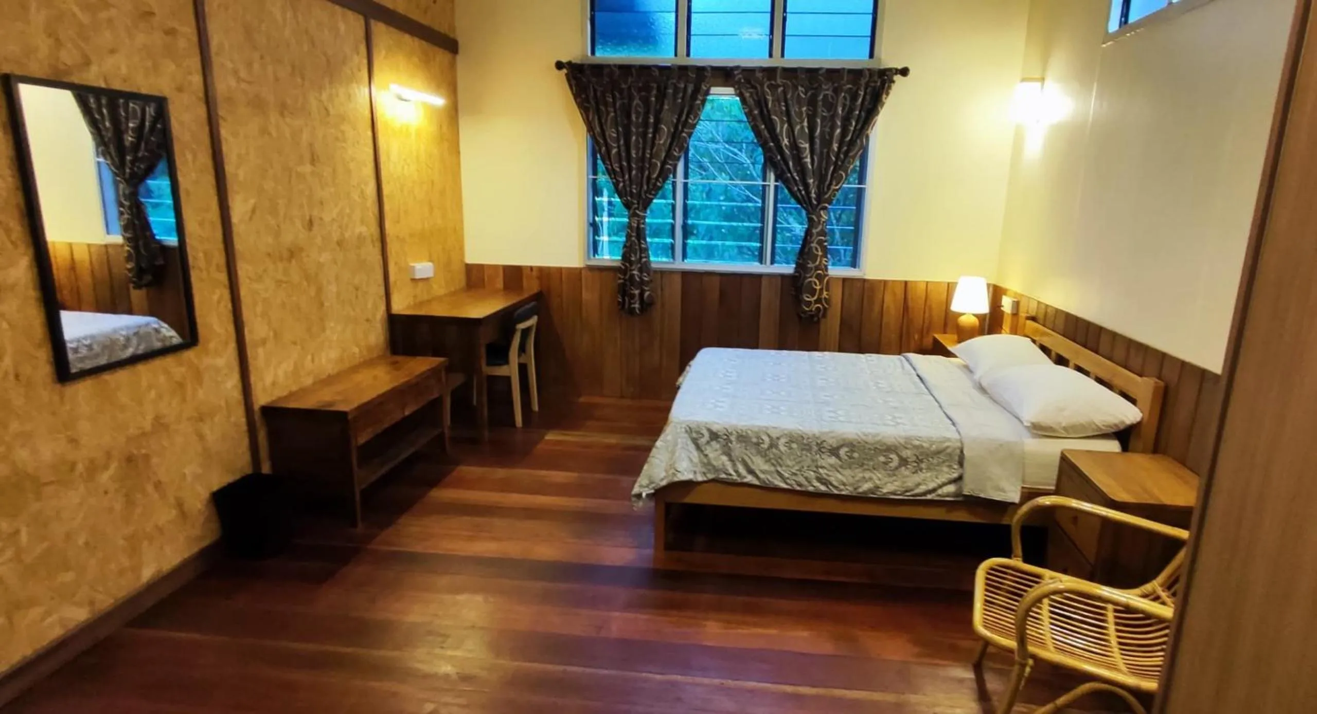 Photo of the whole room, Bed in Sepilok B&B