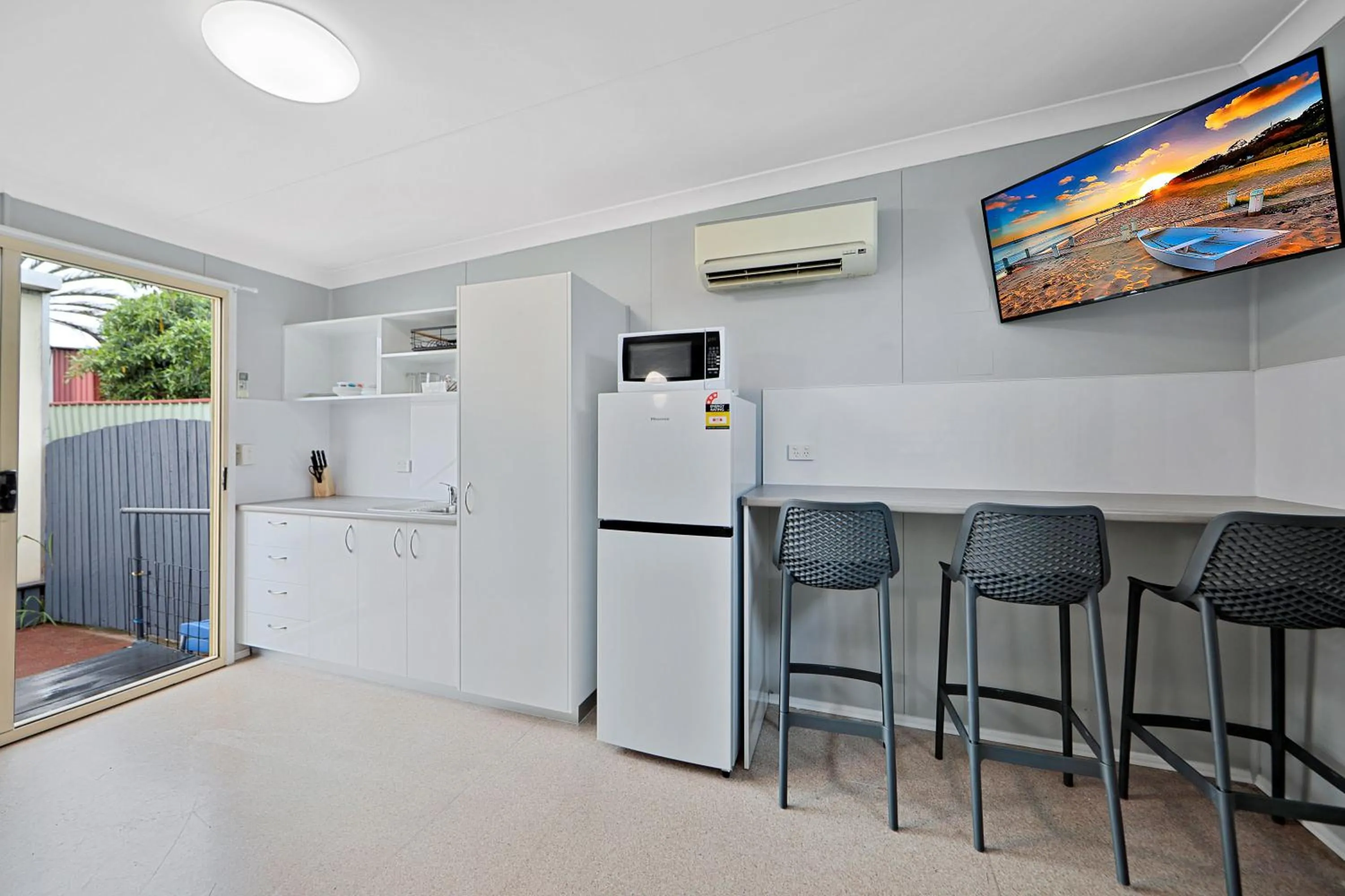 Kitchen or kitchenette in Ned Kelly's Motel