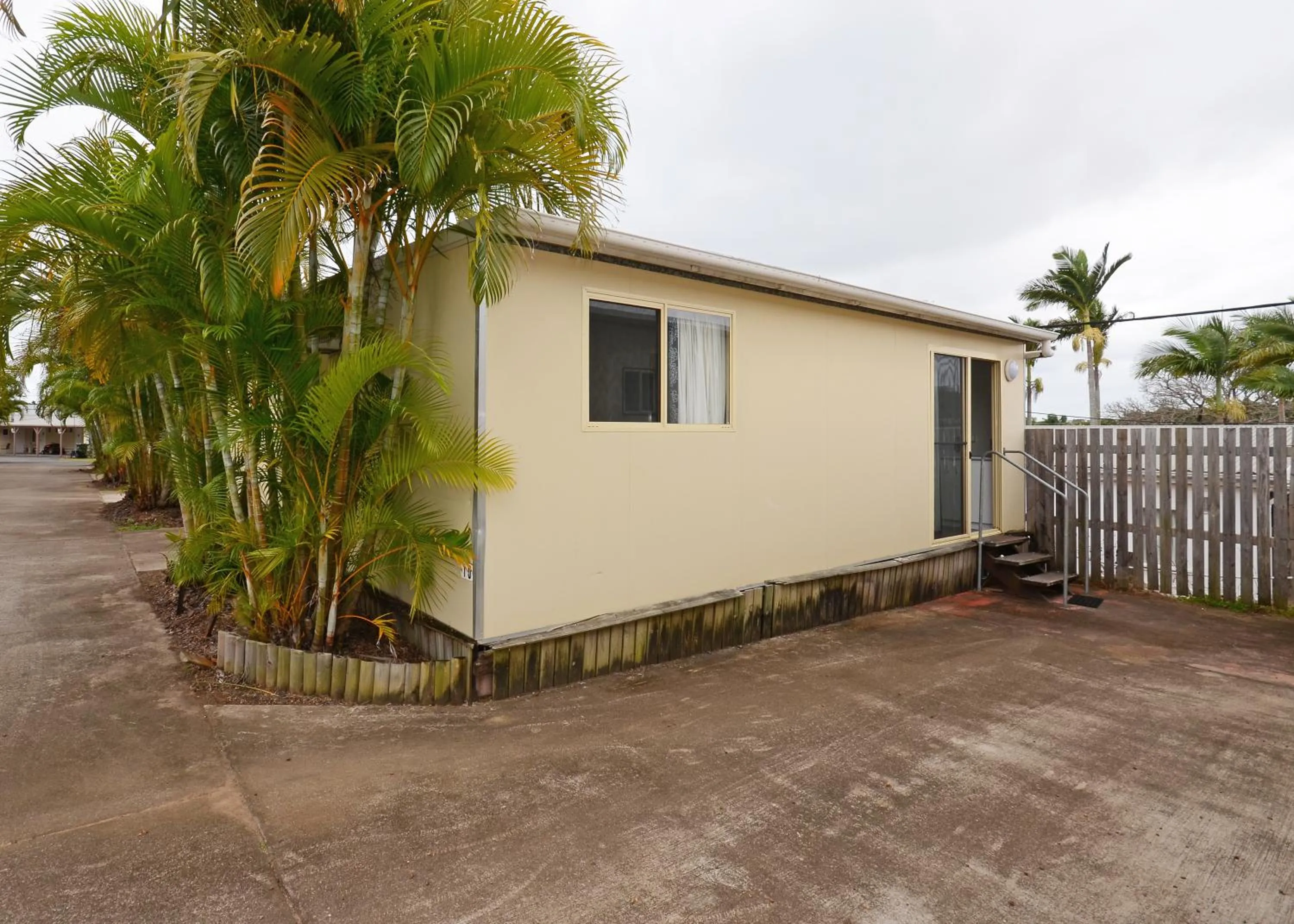 Property building in Ned Kelly's Motel