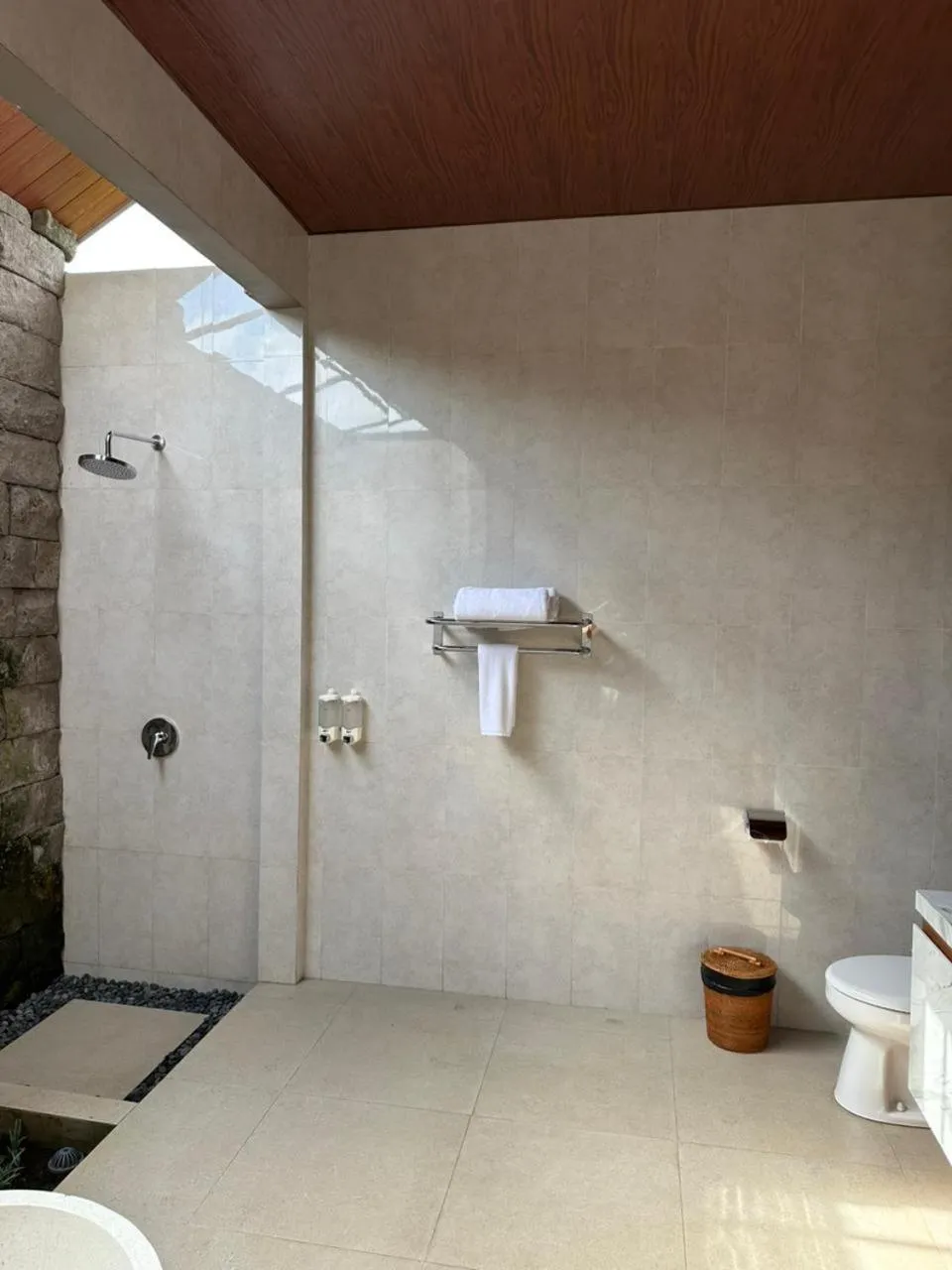 Shower in Ubud Lestari Villa