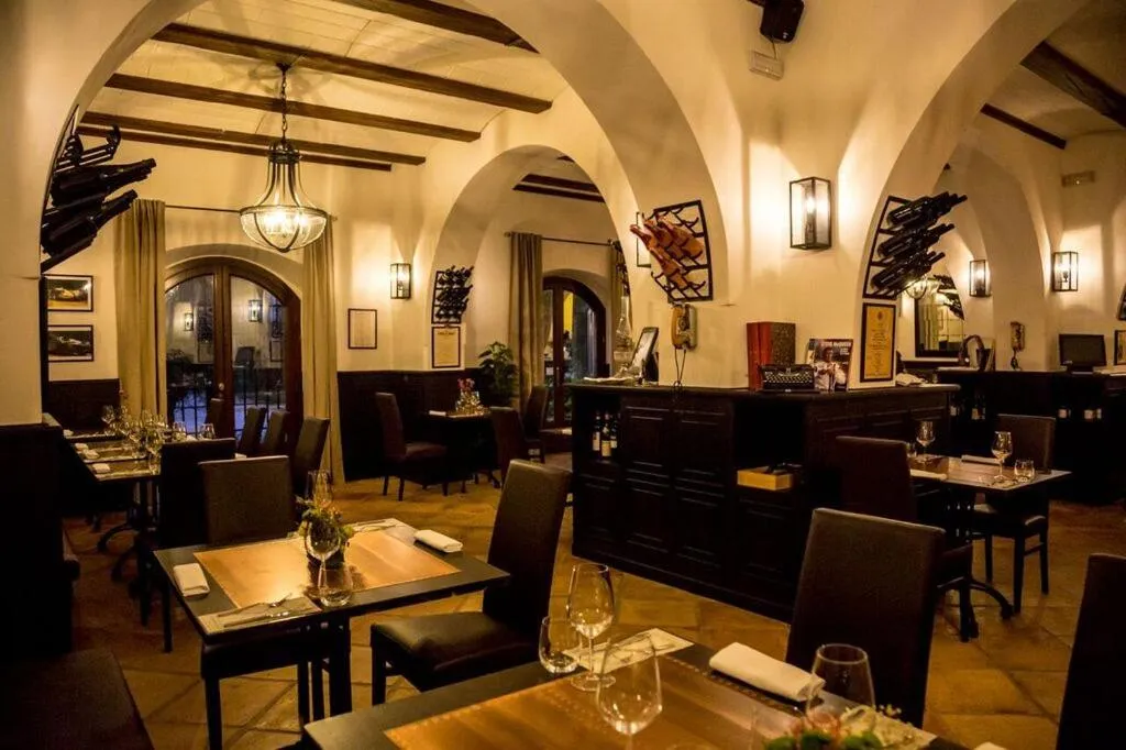 Restaurant/places to eat in Boma Countryhouse