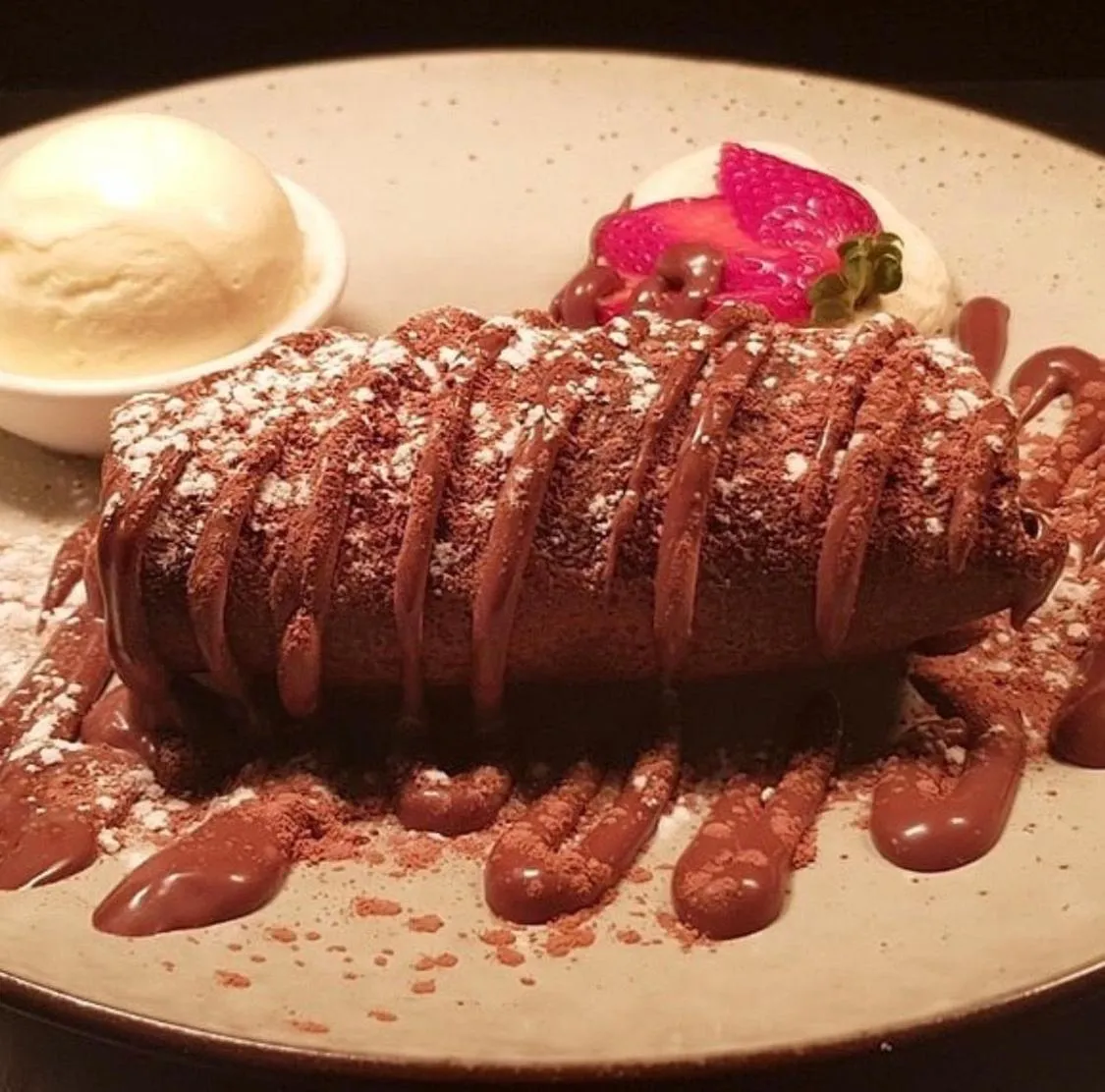 Restaurant/places to eat in Maraboon Motor Inn