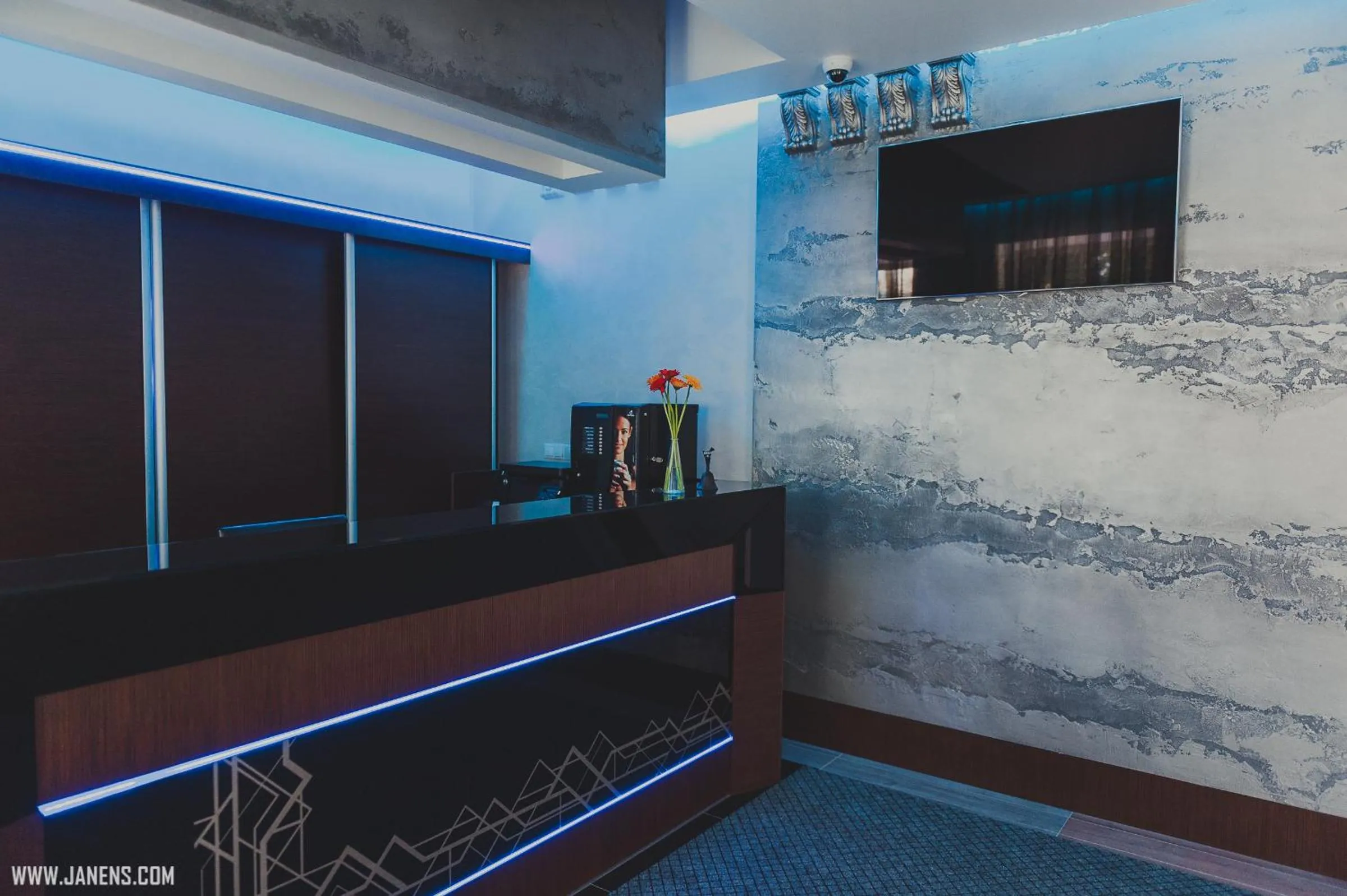 Lobby or reception in Biplan City