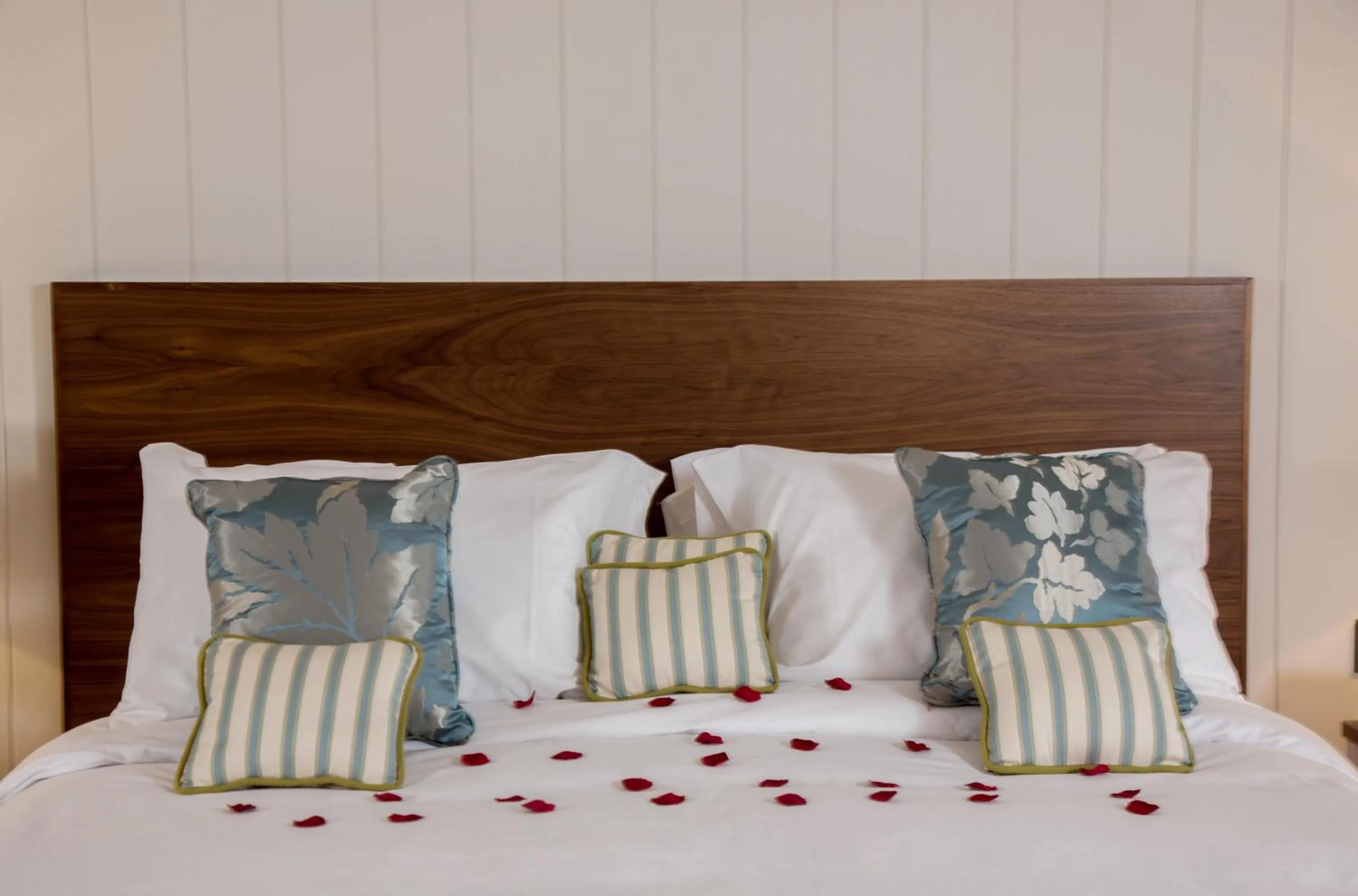 Decorative detail, Bed in Waterfront Hotel Dungloe