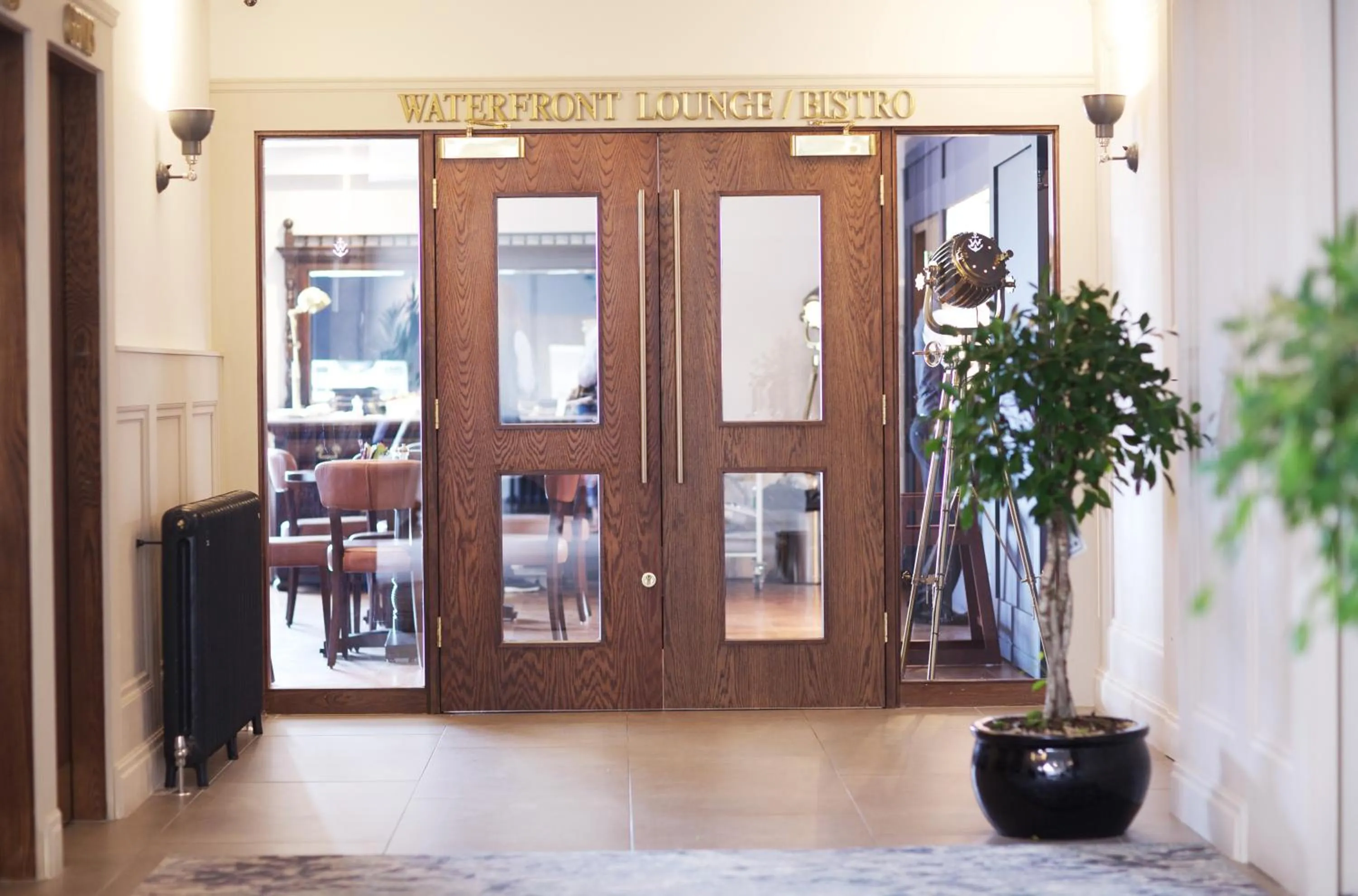 Restaurant/places to eat in Waterfront Hotel Dungloe