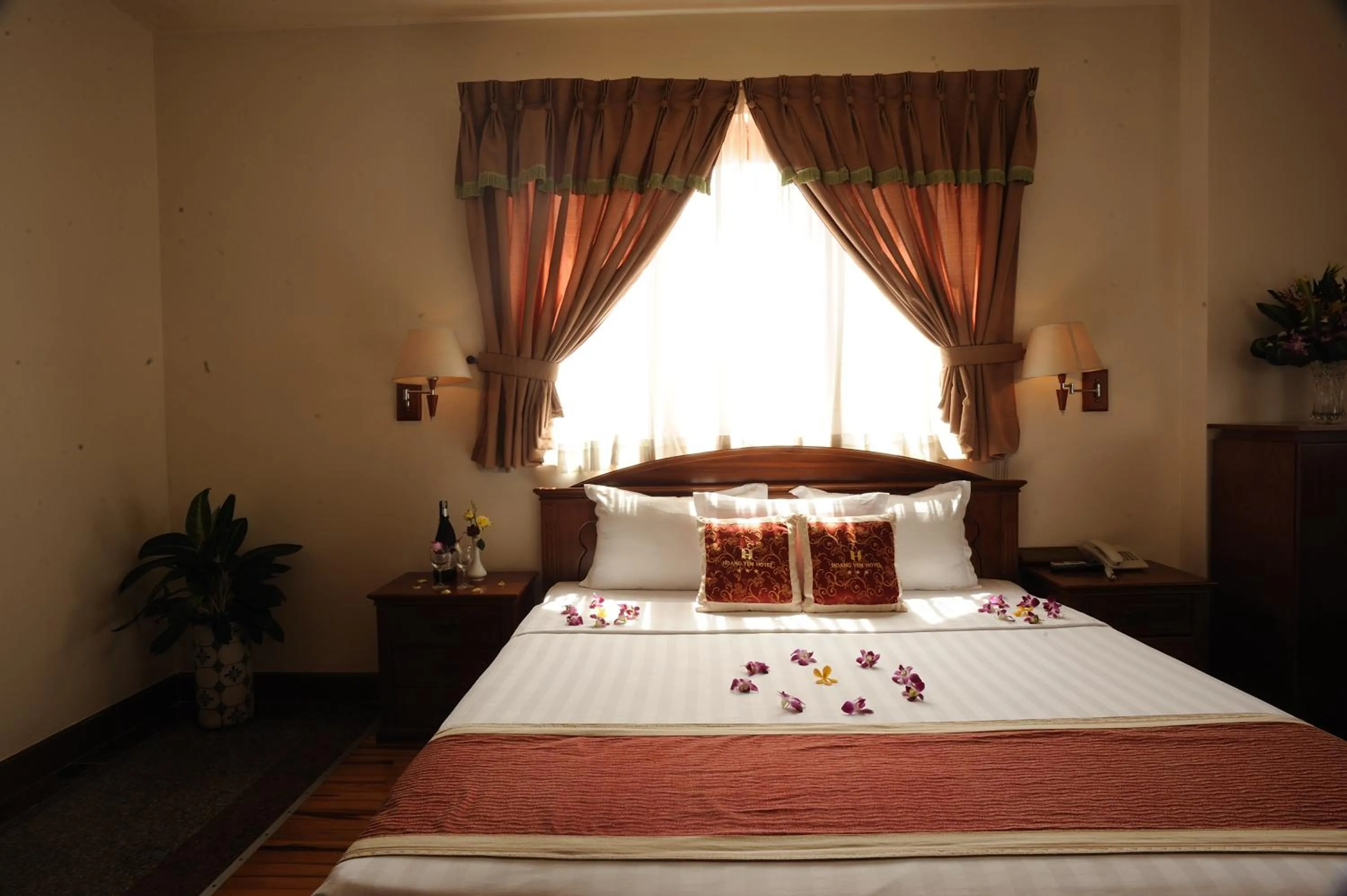 Bed in Hoang Yen 2 Hotel