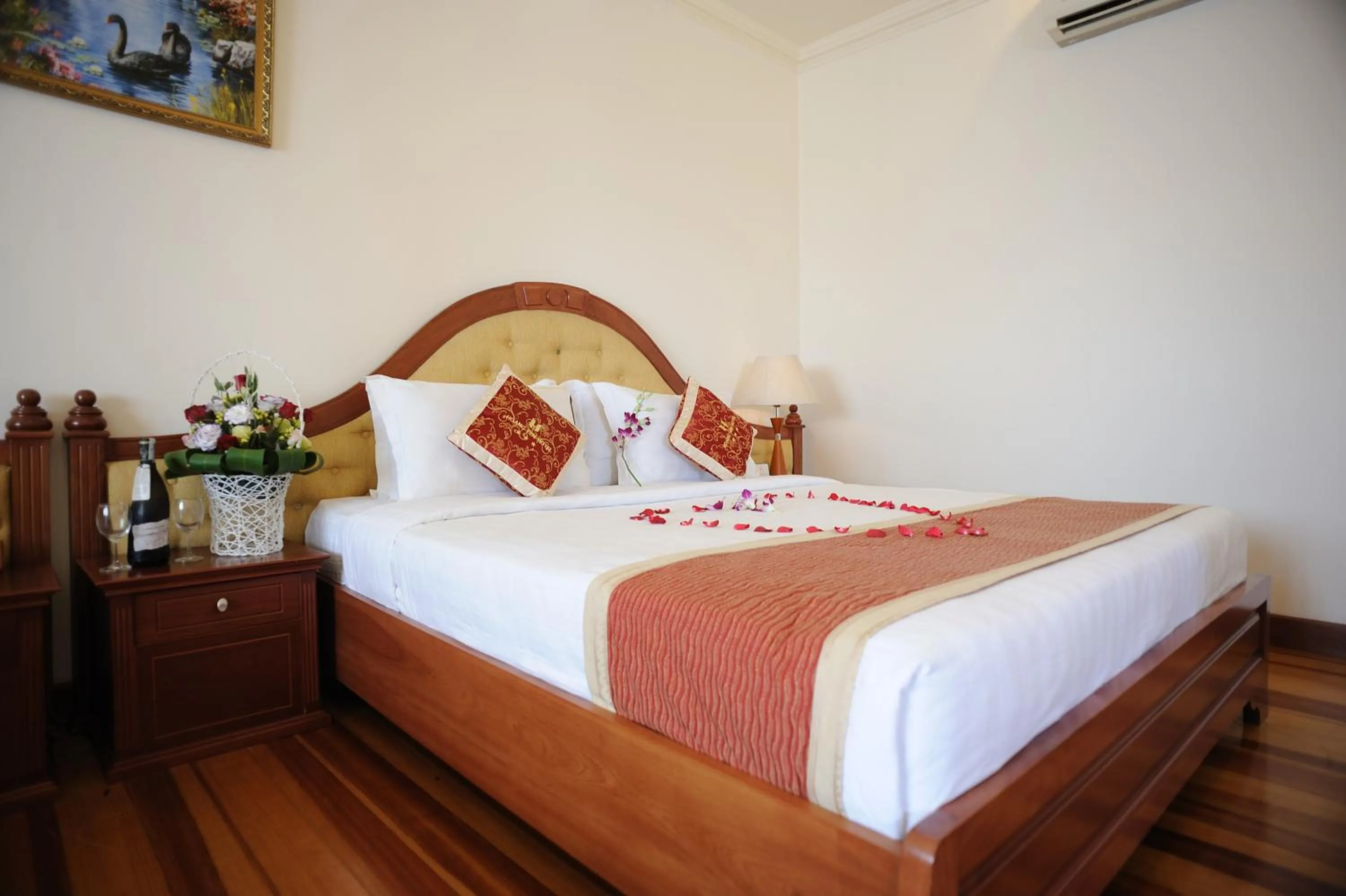 Bed in Hoang Yen 2 Hotel