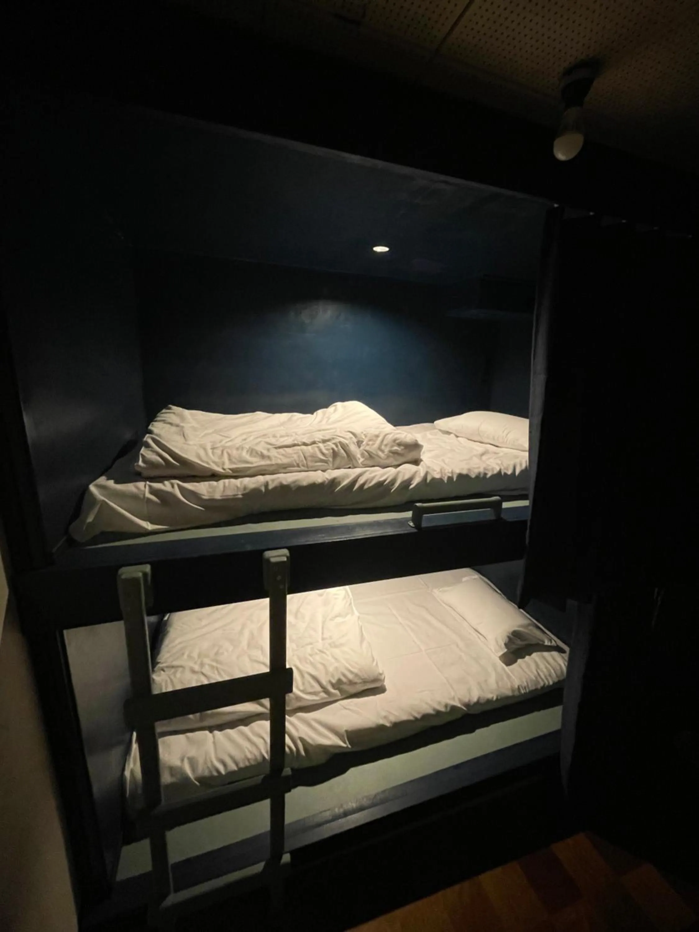 Bed in Air Osaka Hostel