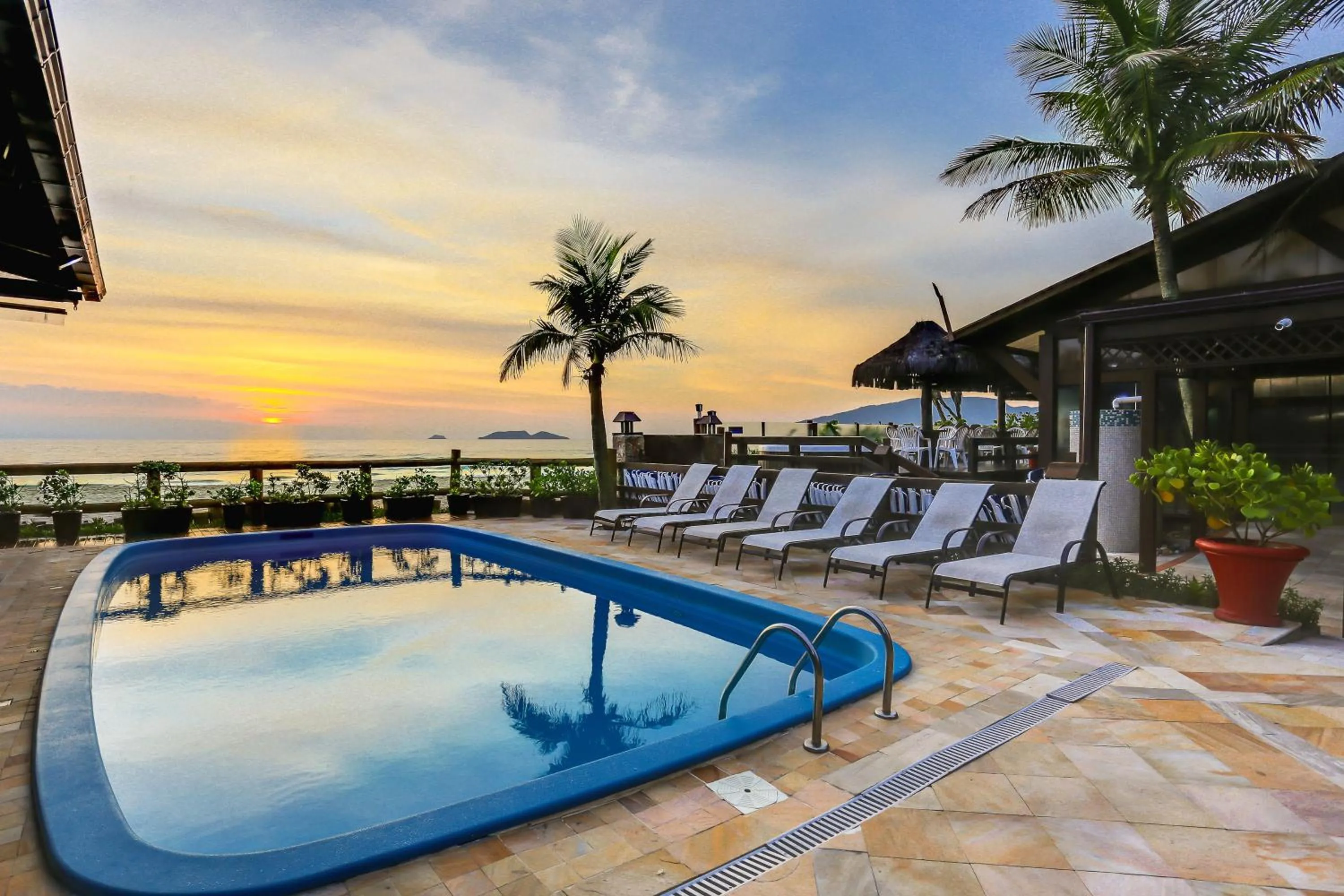 Swimming pool in Costa Norte Ingleses Hotel