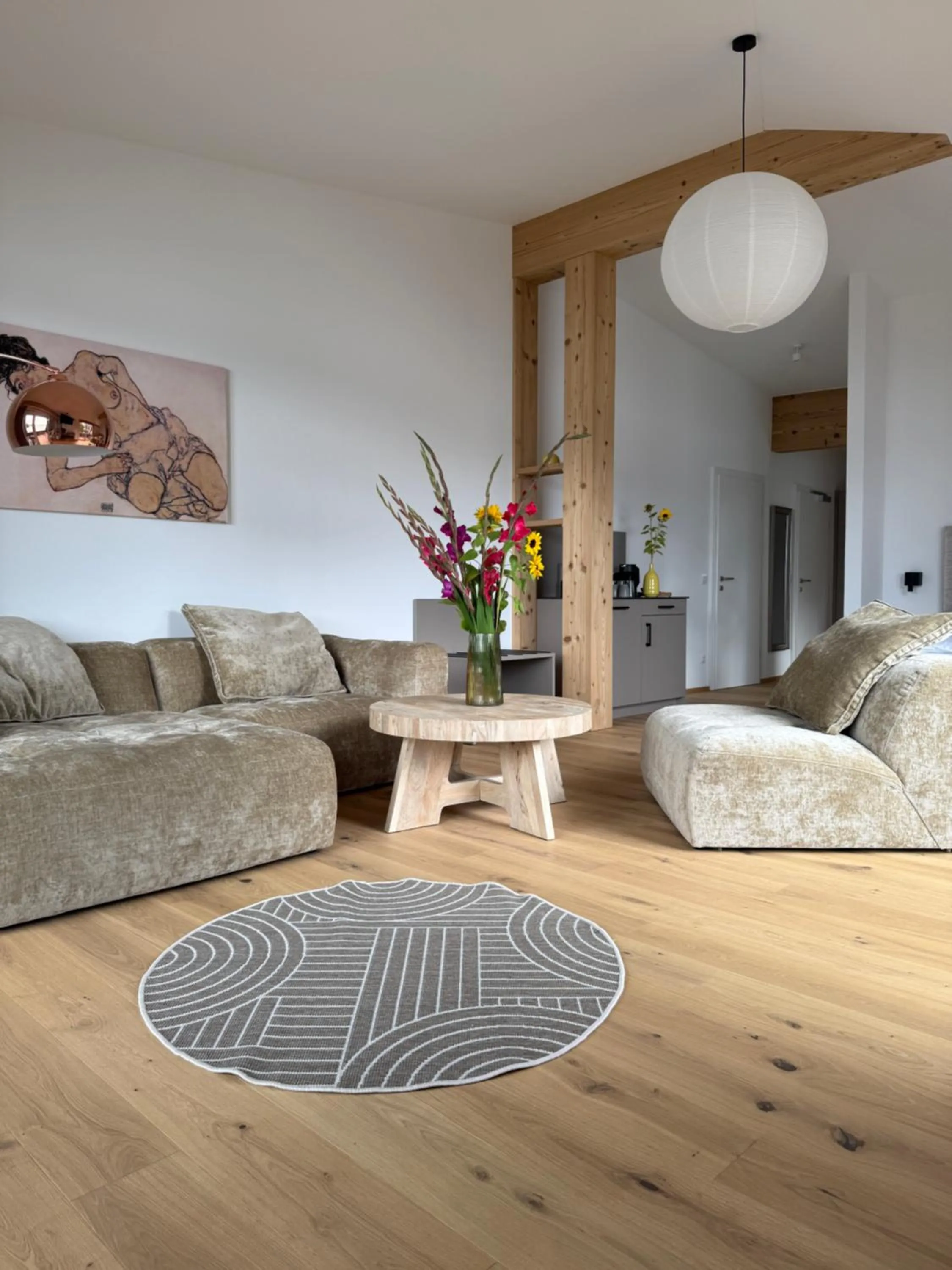 Communal lounge/ TV room in Seehotel Lilly