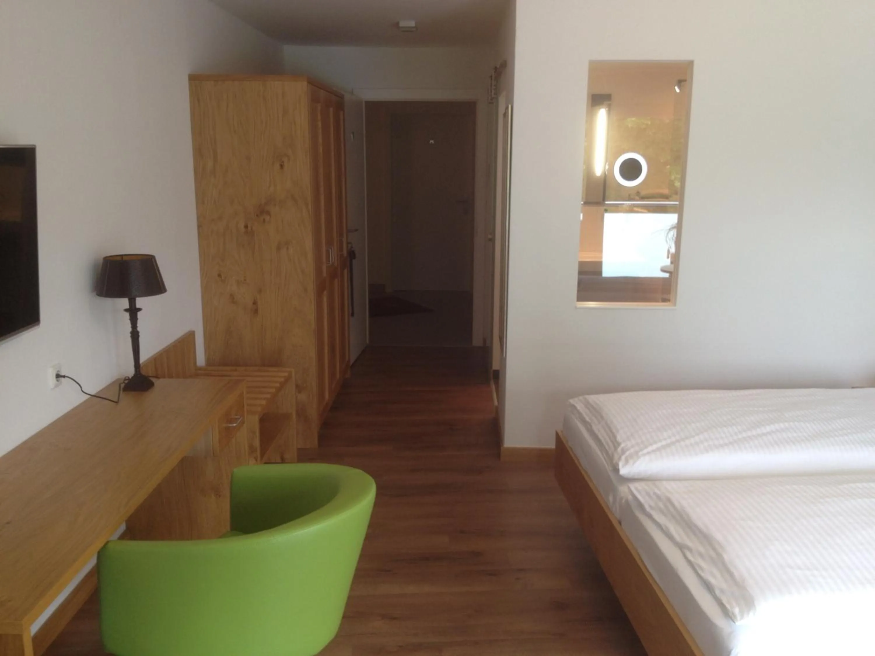 Photo of the whole room, Bed in Seehotel Lilly