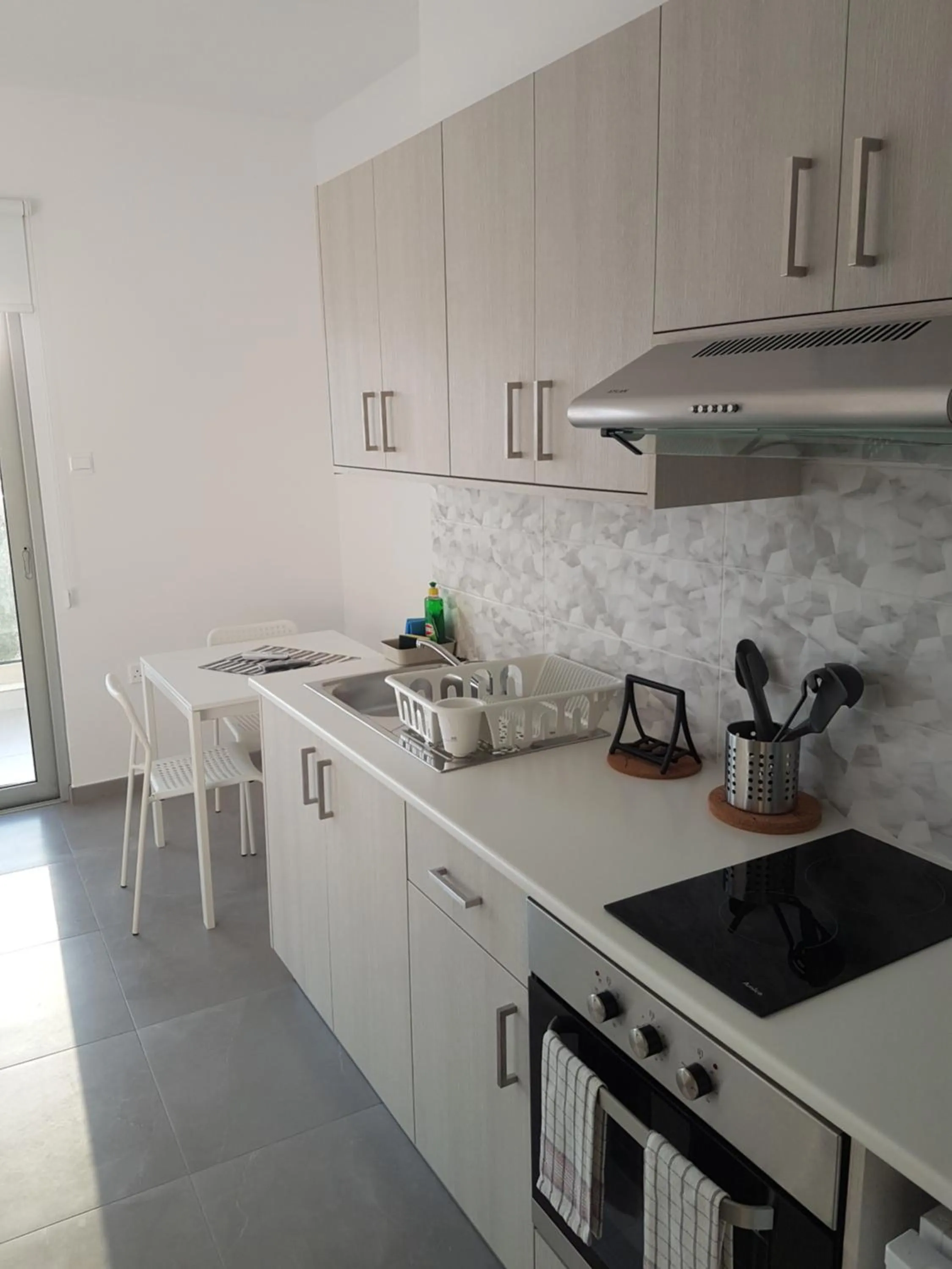 Christopher's Sandy Beach Suites