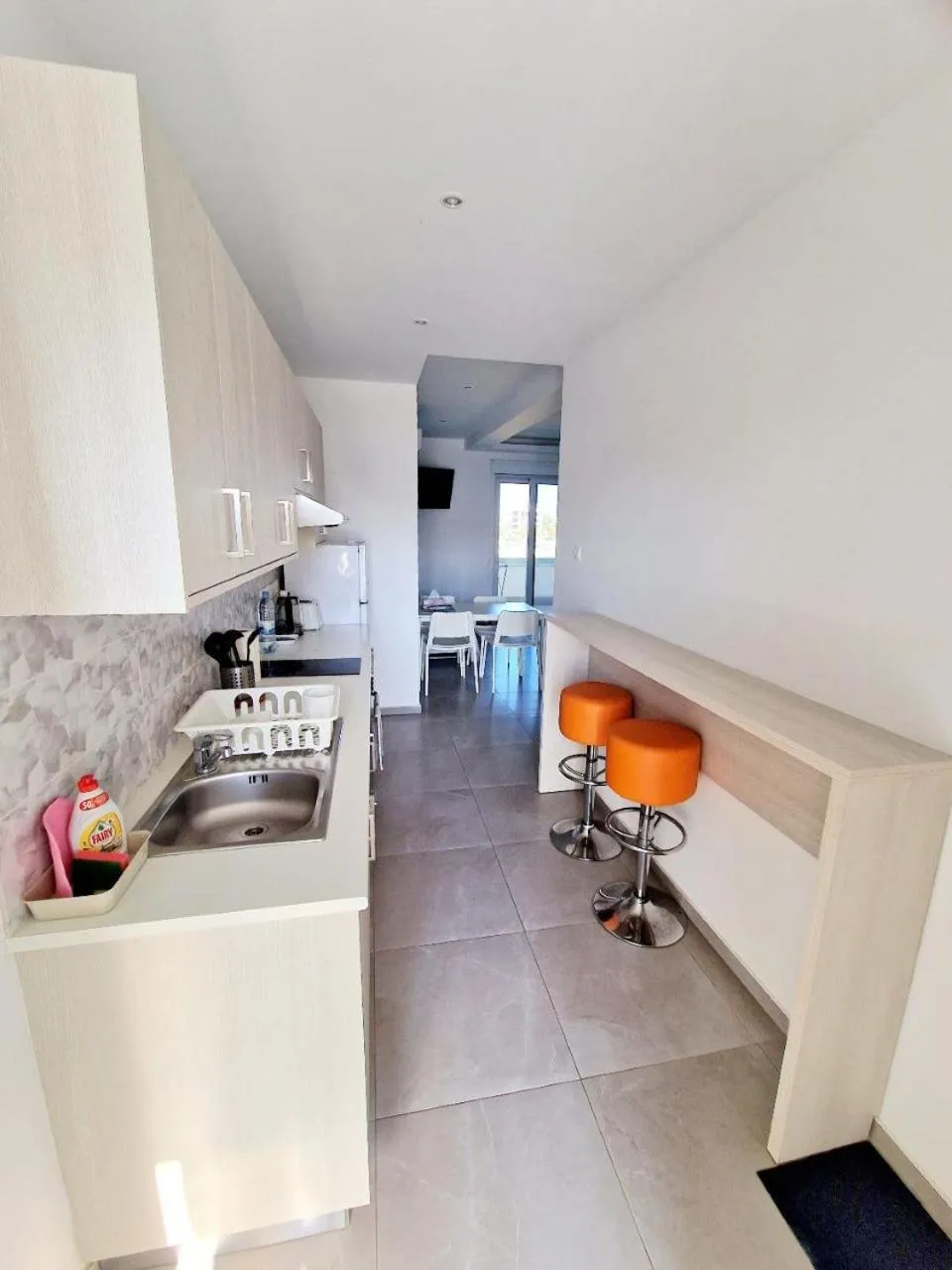 Christopher's Sandy Beach Suites