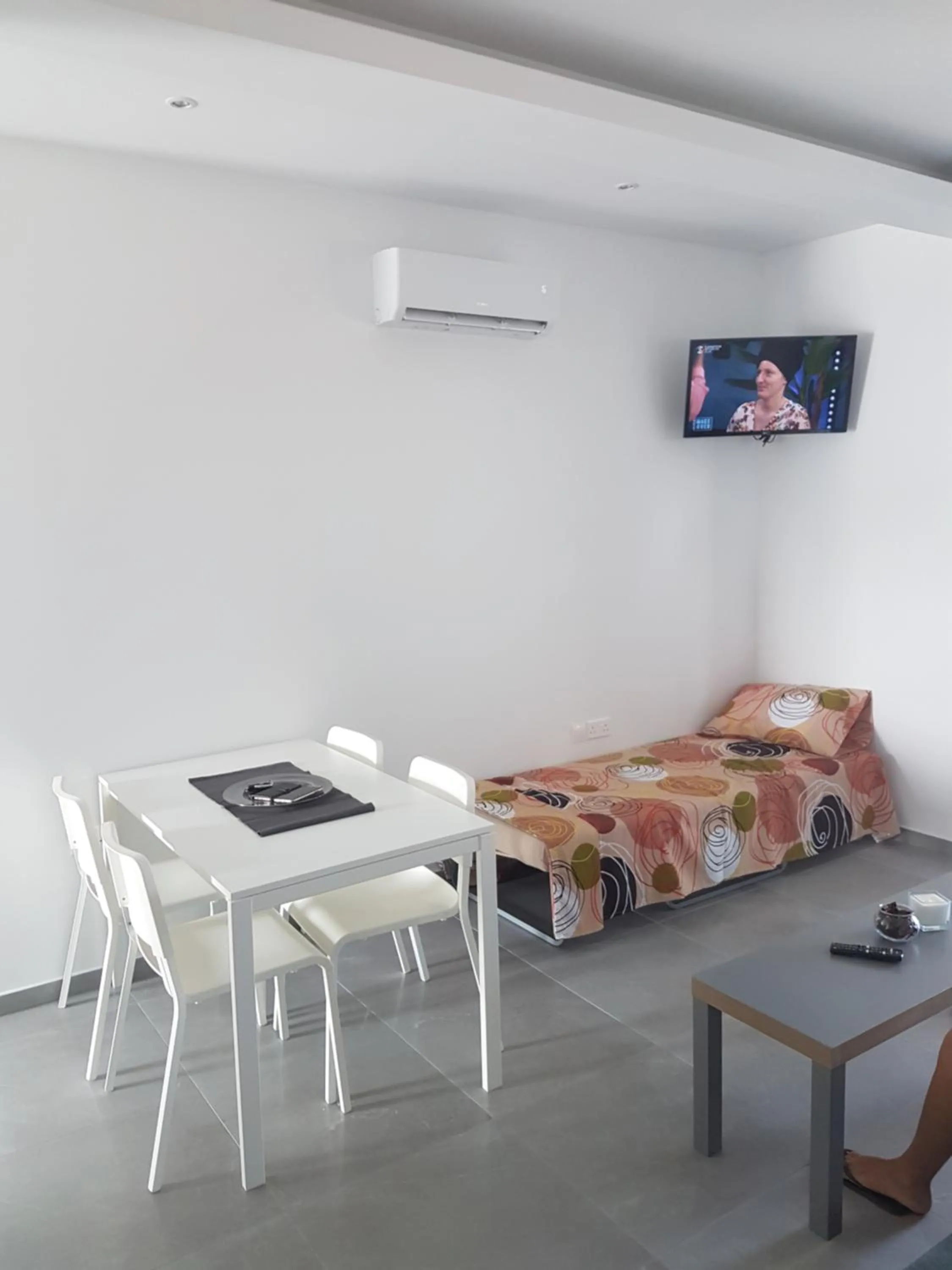 Bed in Christopher's Sandy Beach Suites