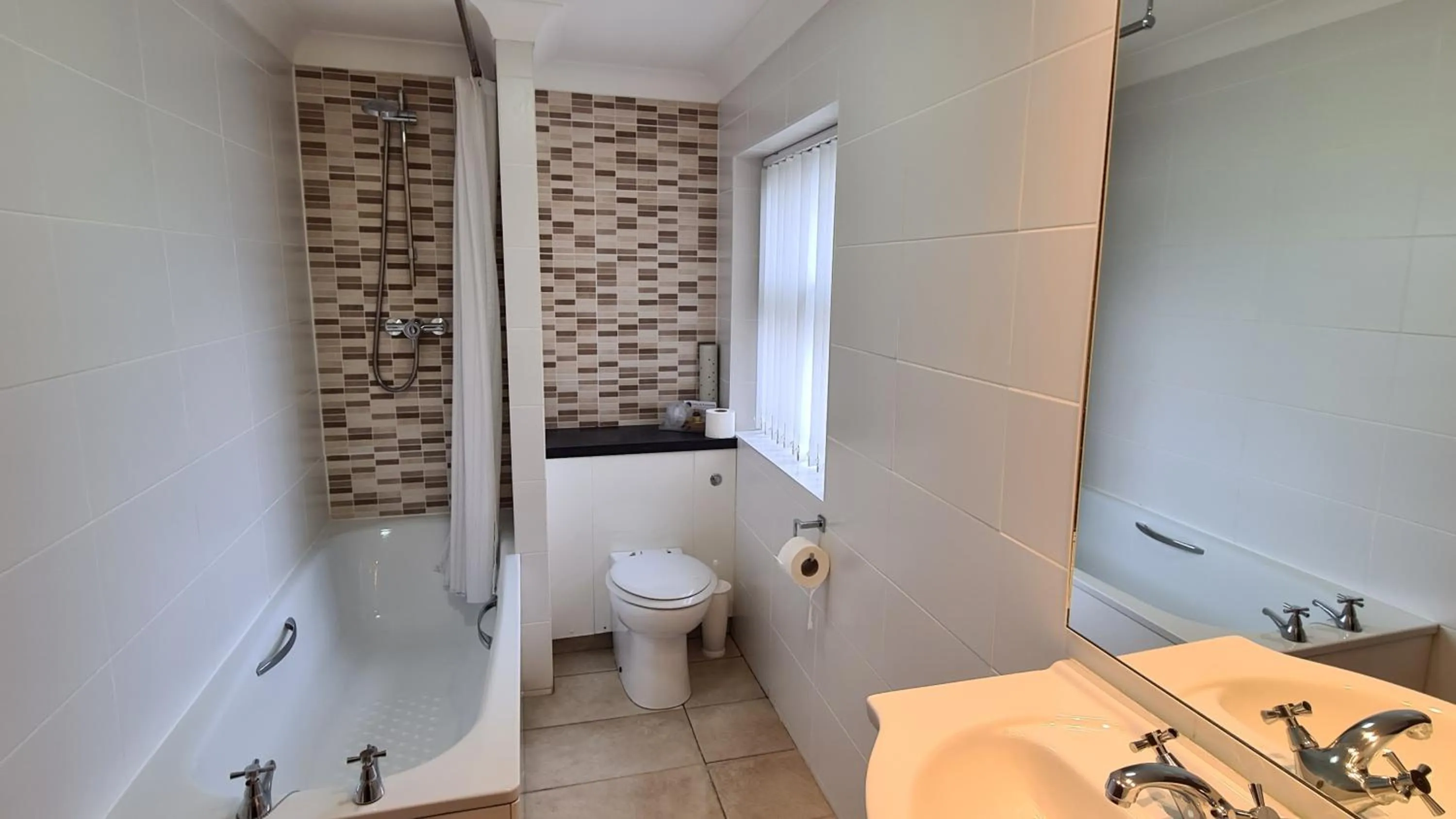 Bathroom in The Royal Hotel