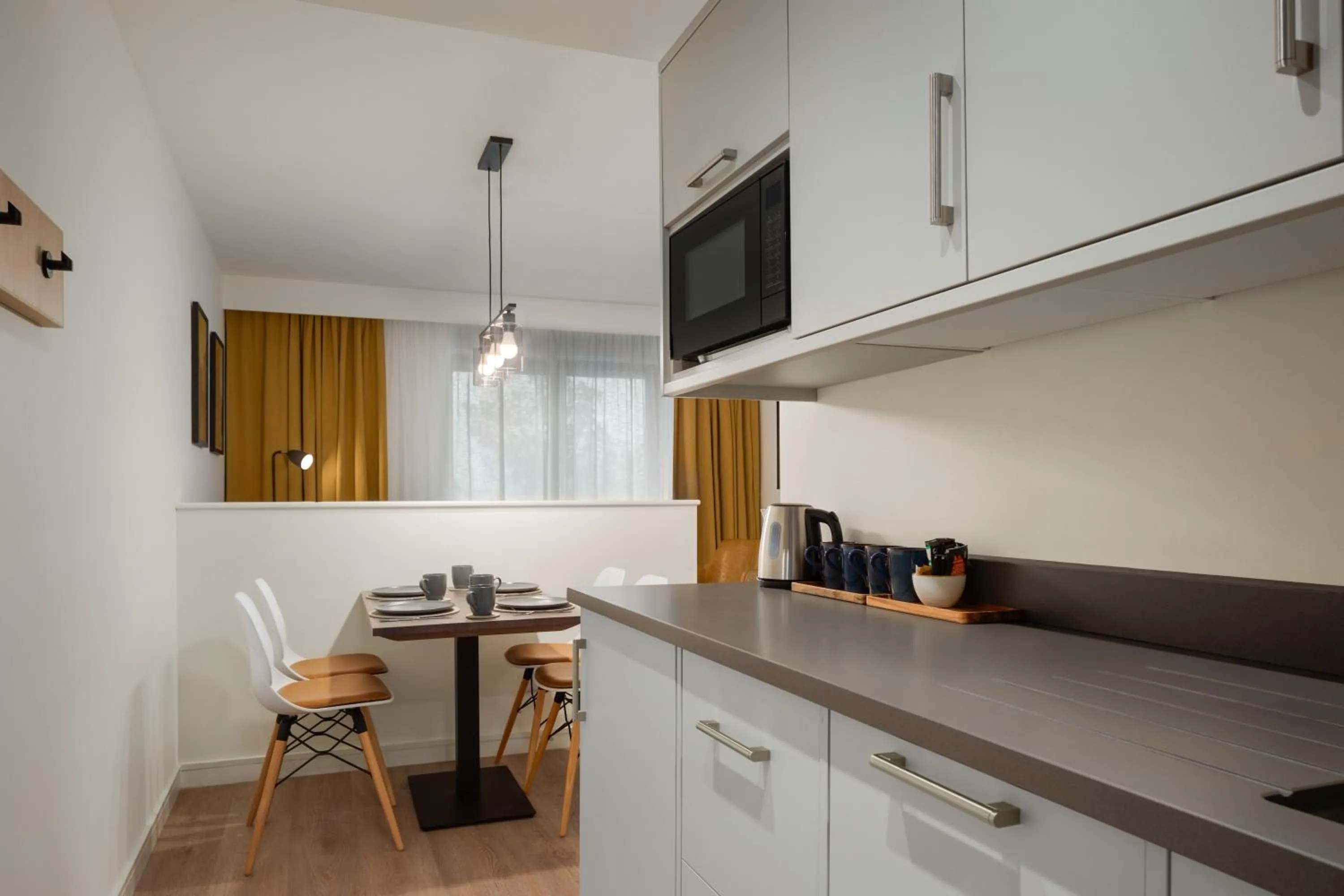 Kitchen or kitchenette in Super 8 by Wyndham Durham