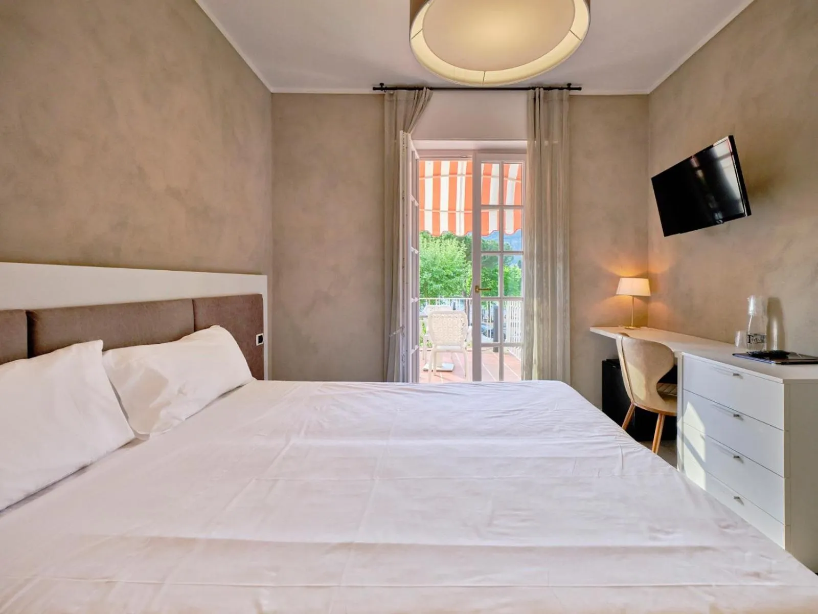 Bed in Hotel Conca D'Oro ***S