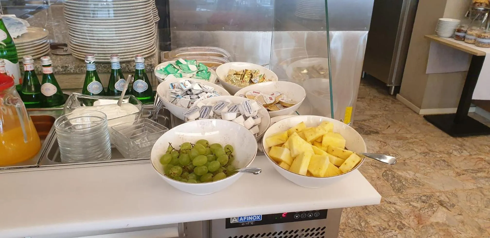 Buffet breakfast in Hotel Conca D'Oro ***S