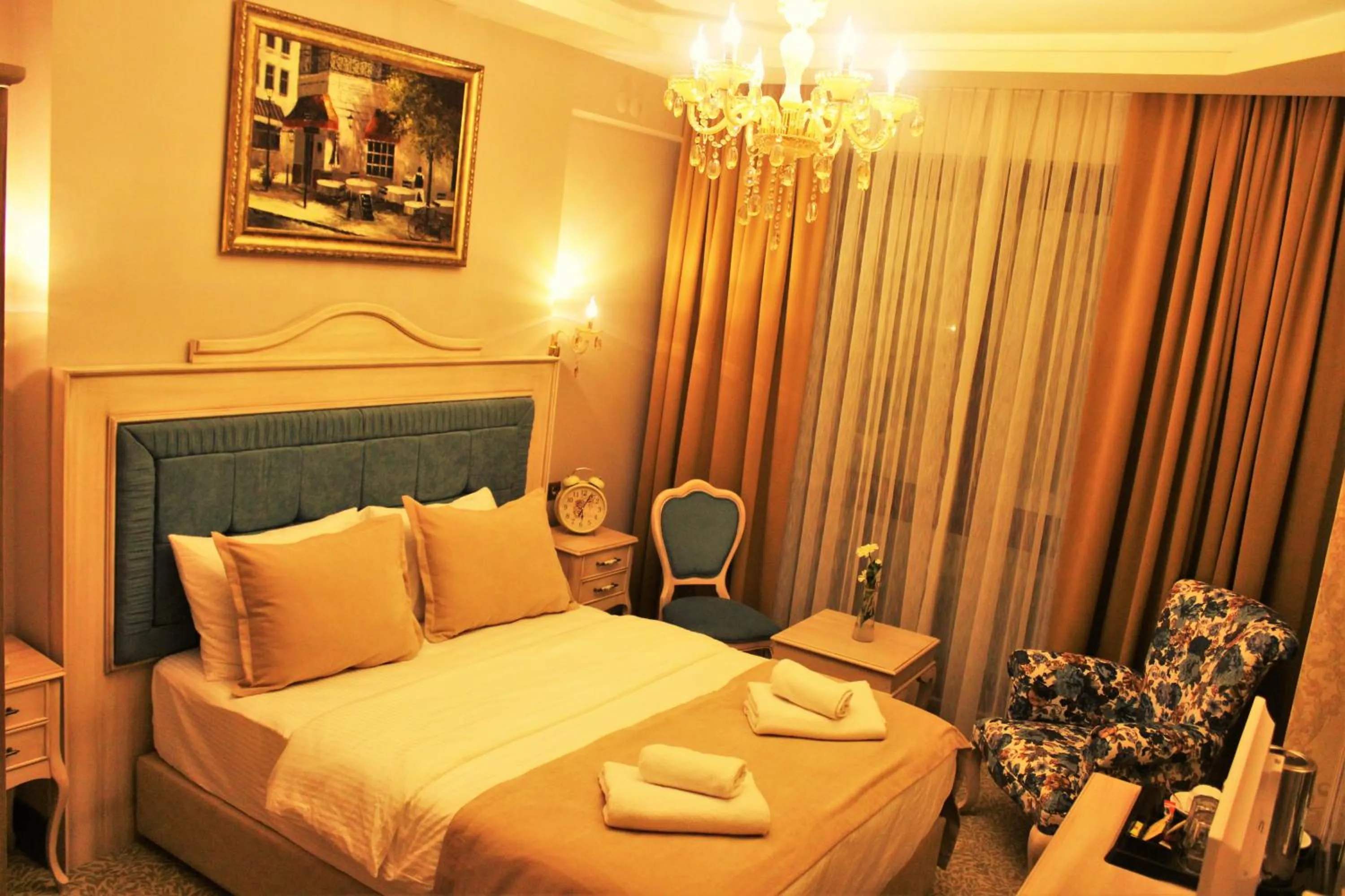 Decorative detail, Bed in Vendome Hotel