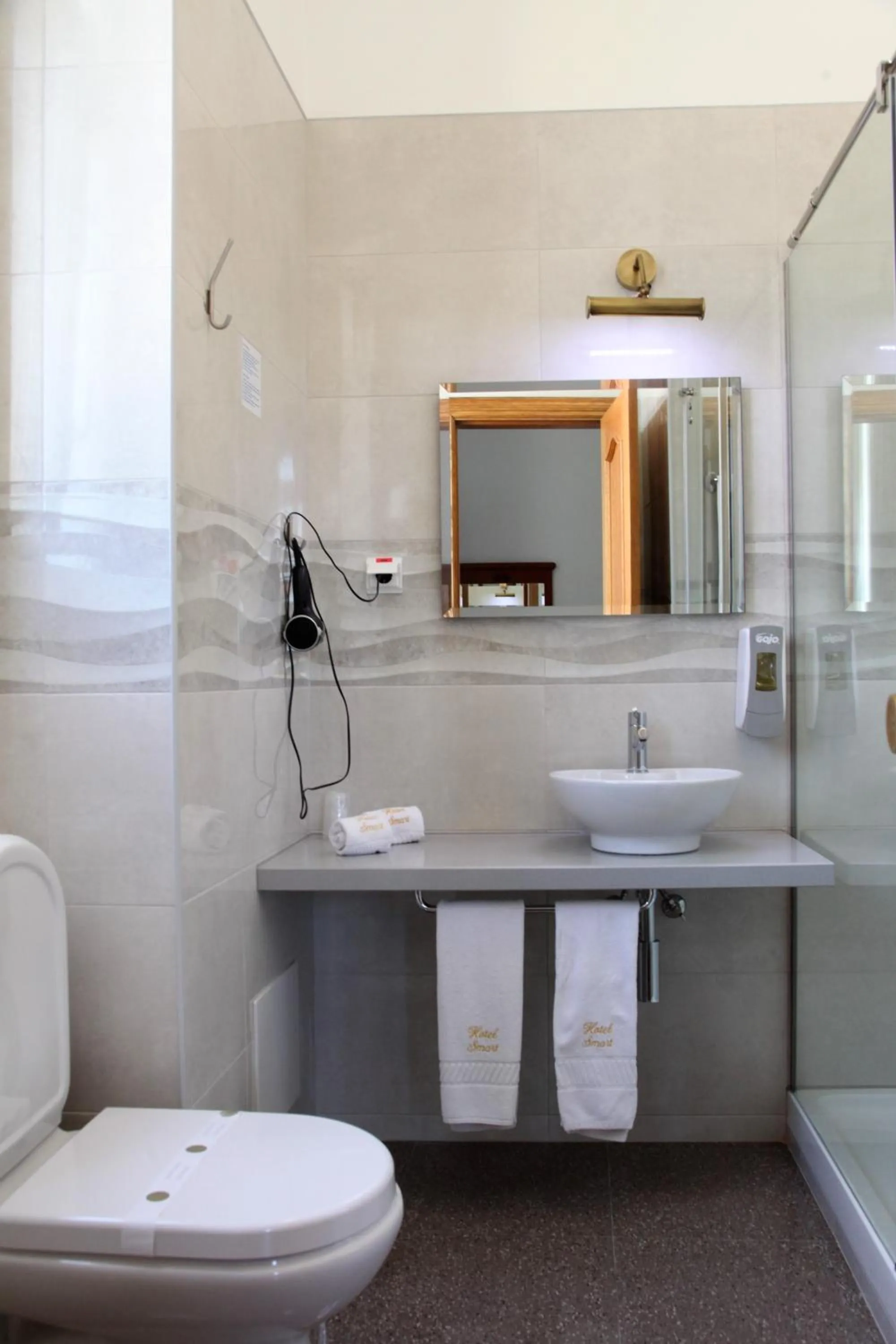 Bathroom in Hotel Smart