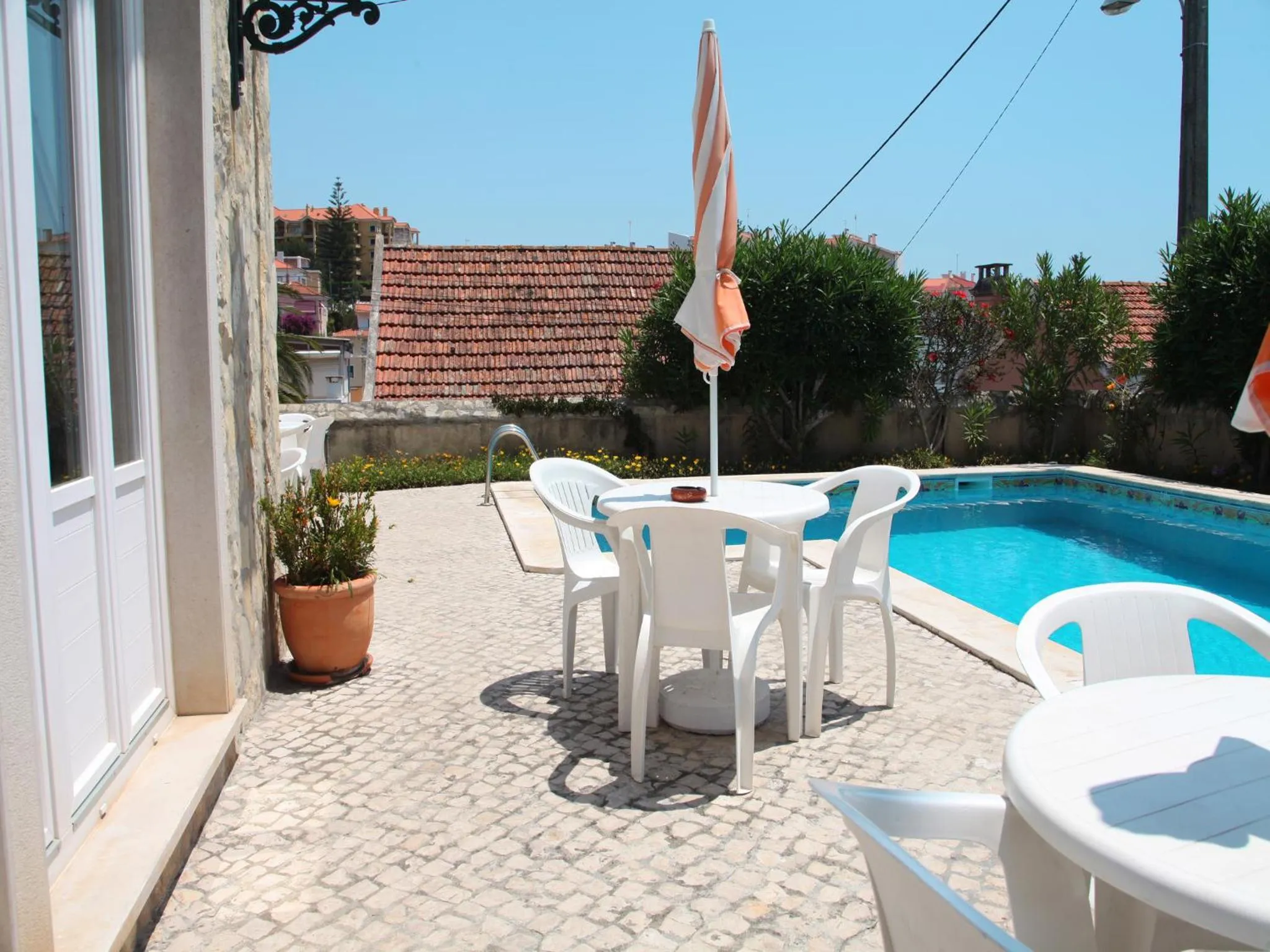 Swimming pool in Hotel Smart