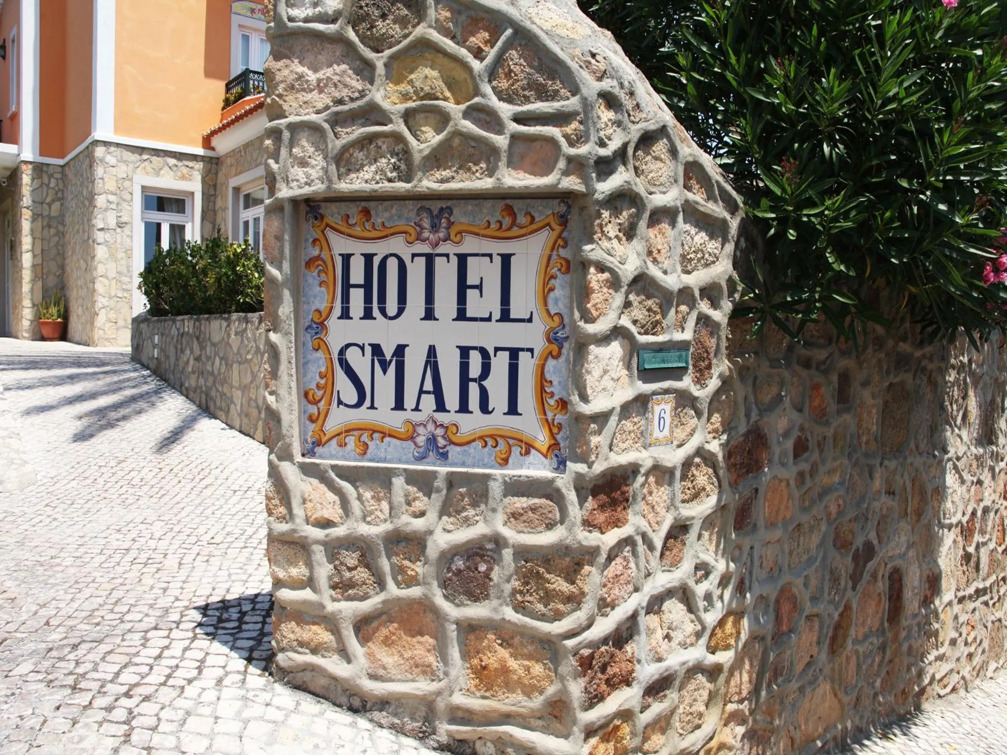 Facade/entrance in Hotel Smart