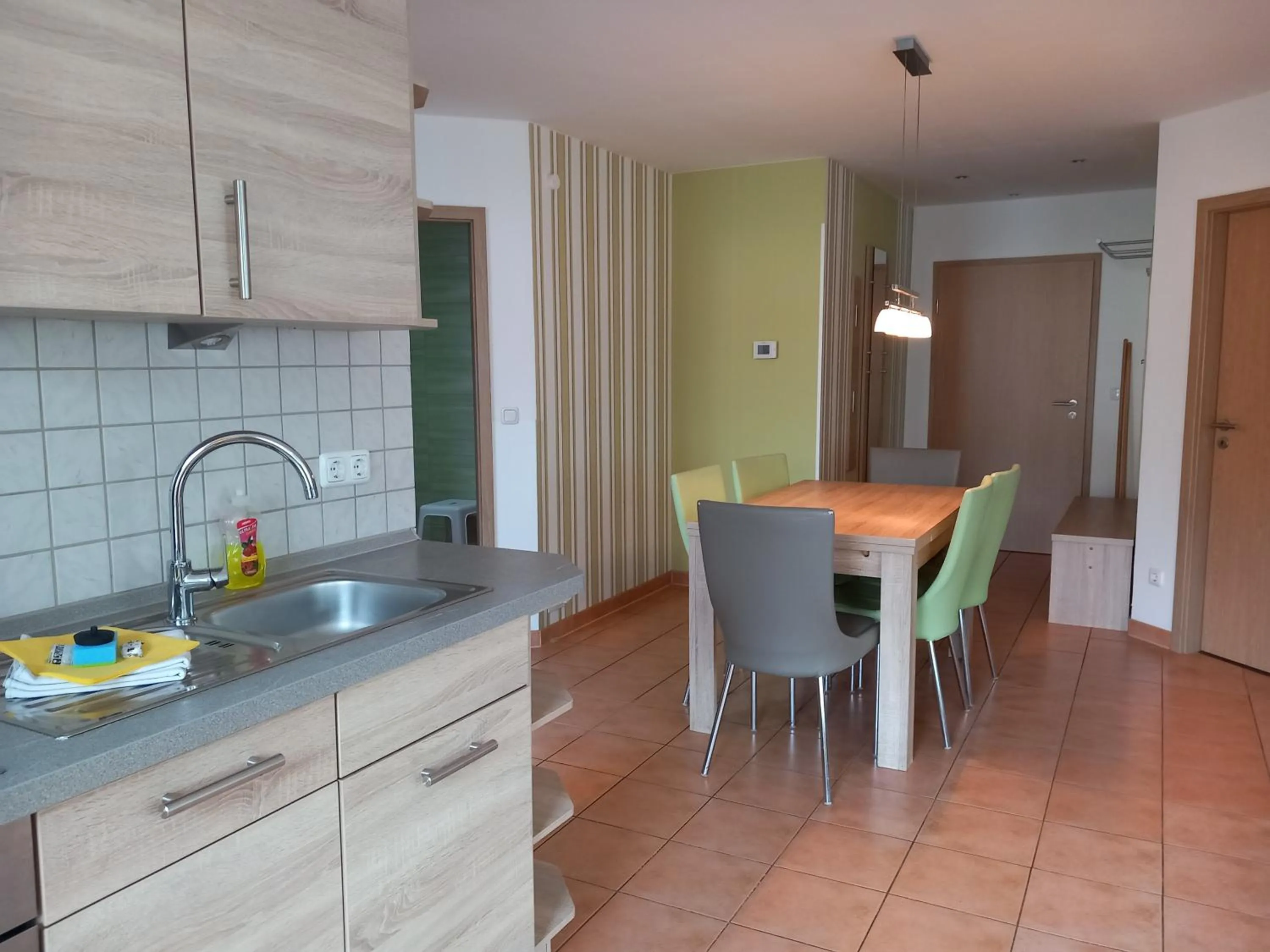 Dining area in Feriencamp Trassenheide