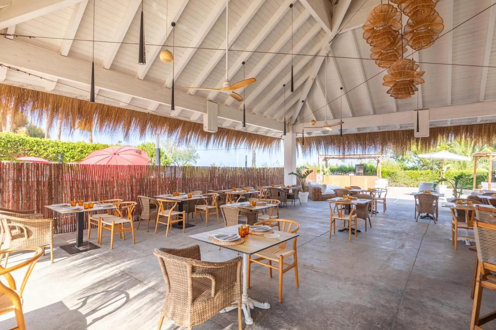 Restaurant/Places to Eat in Hotel Els Arenals