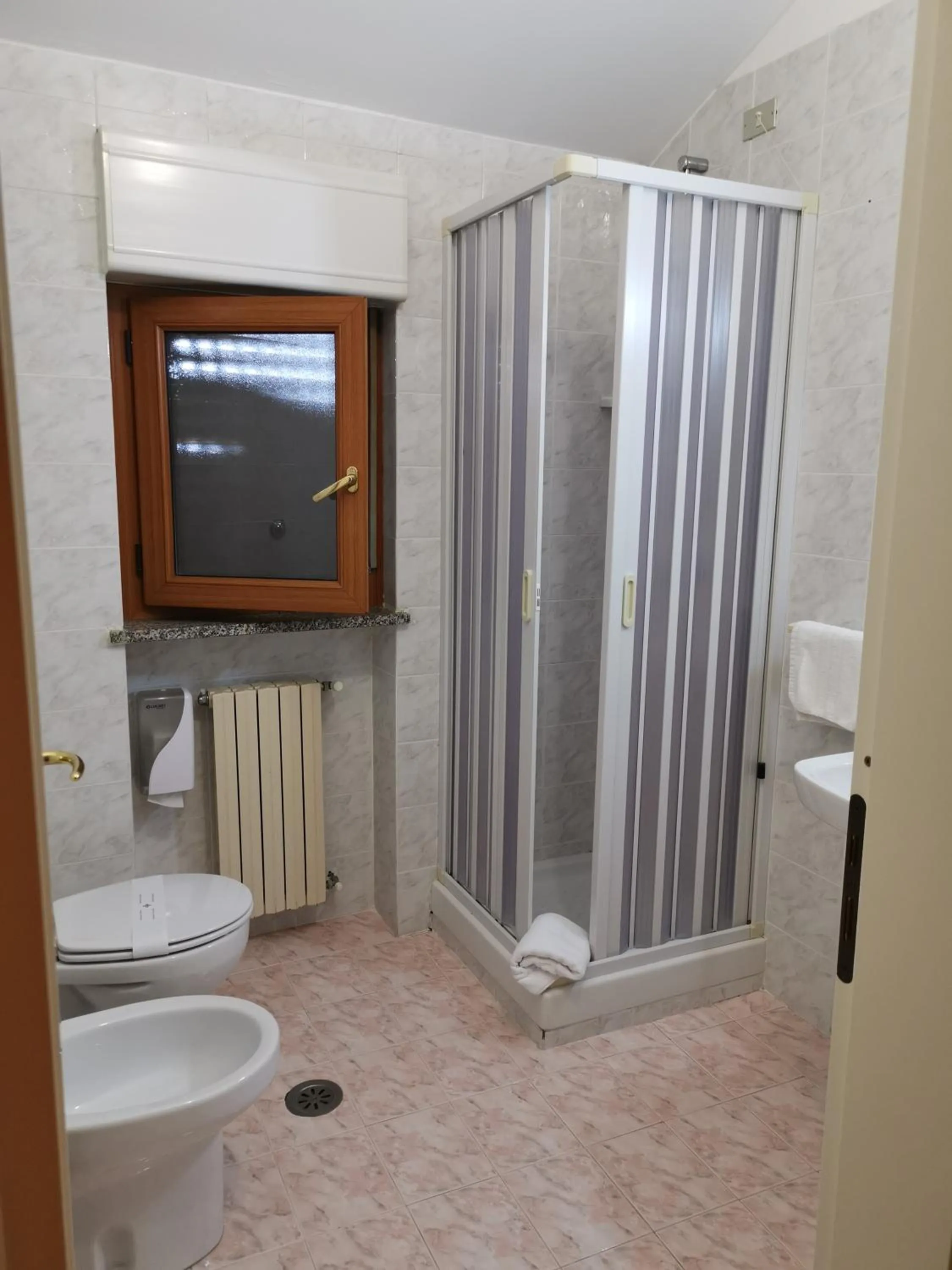 Bathroom in Hotel Park Grumentum