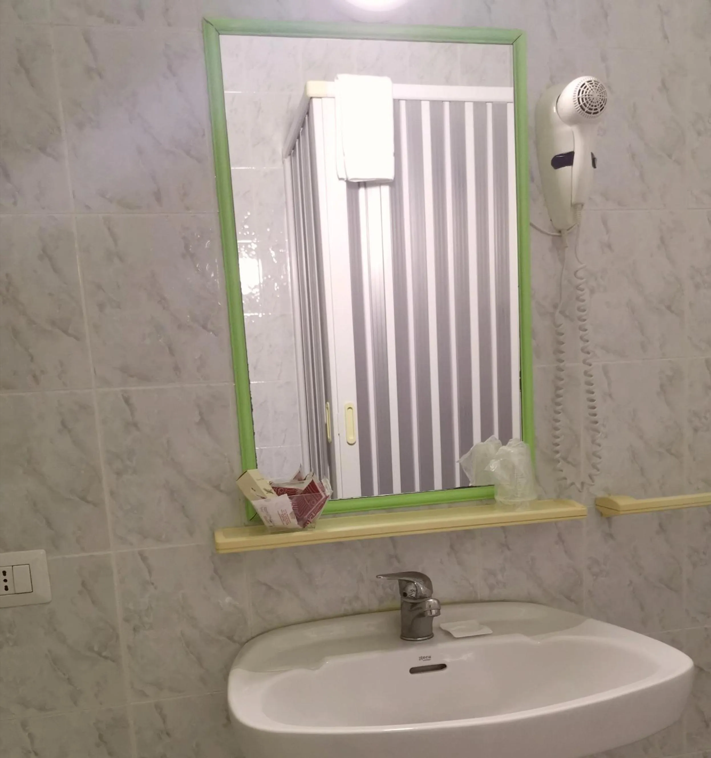 Bathroom in Hotel Park Grumentum