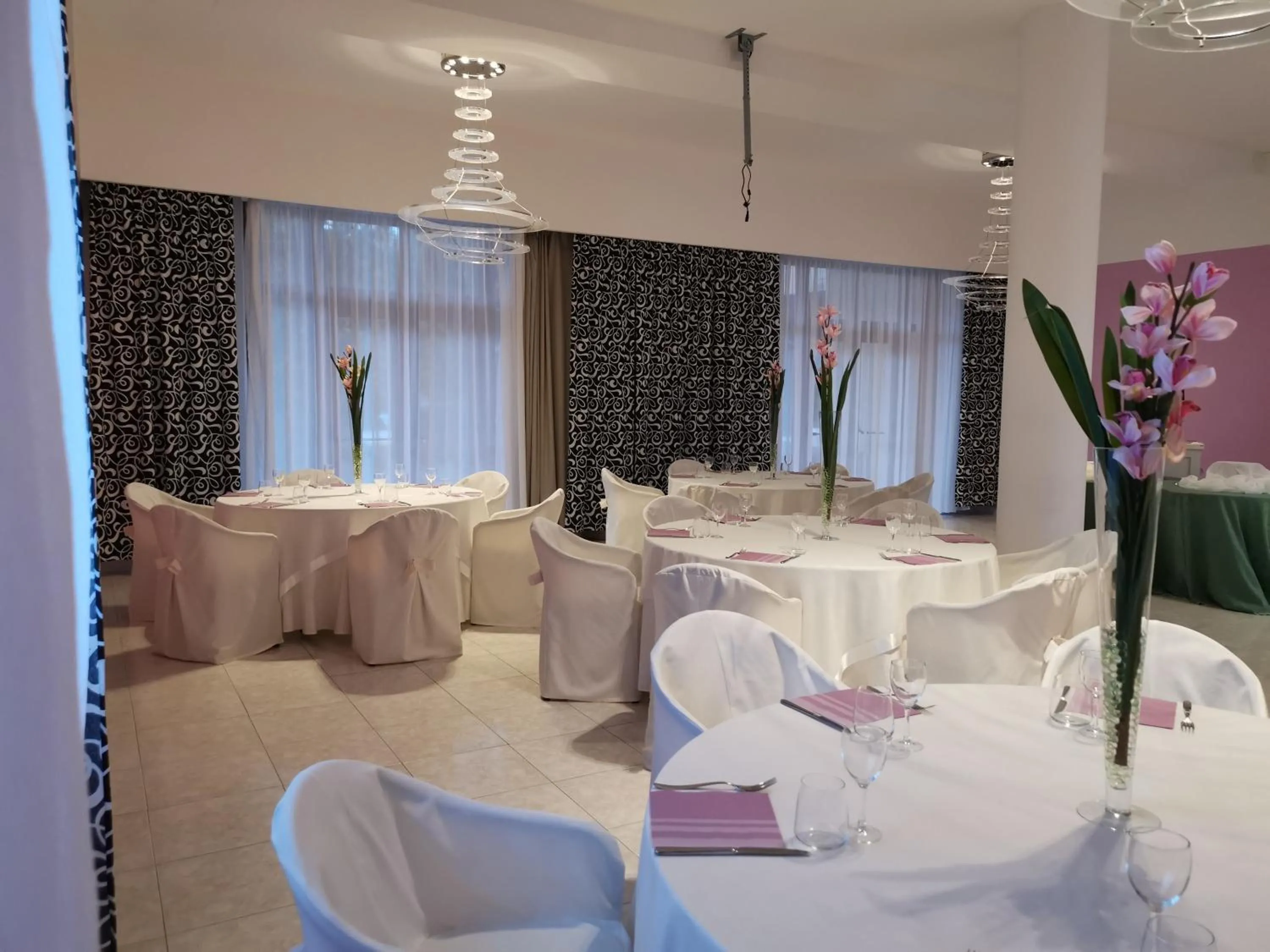 Restaurant/places to eat in Hotel Park Grumentum