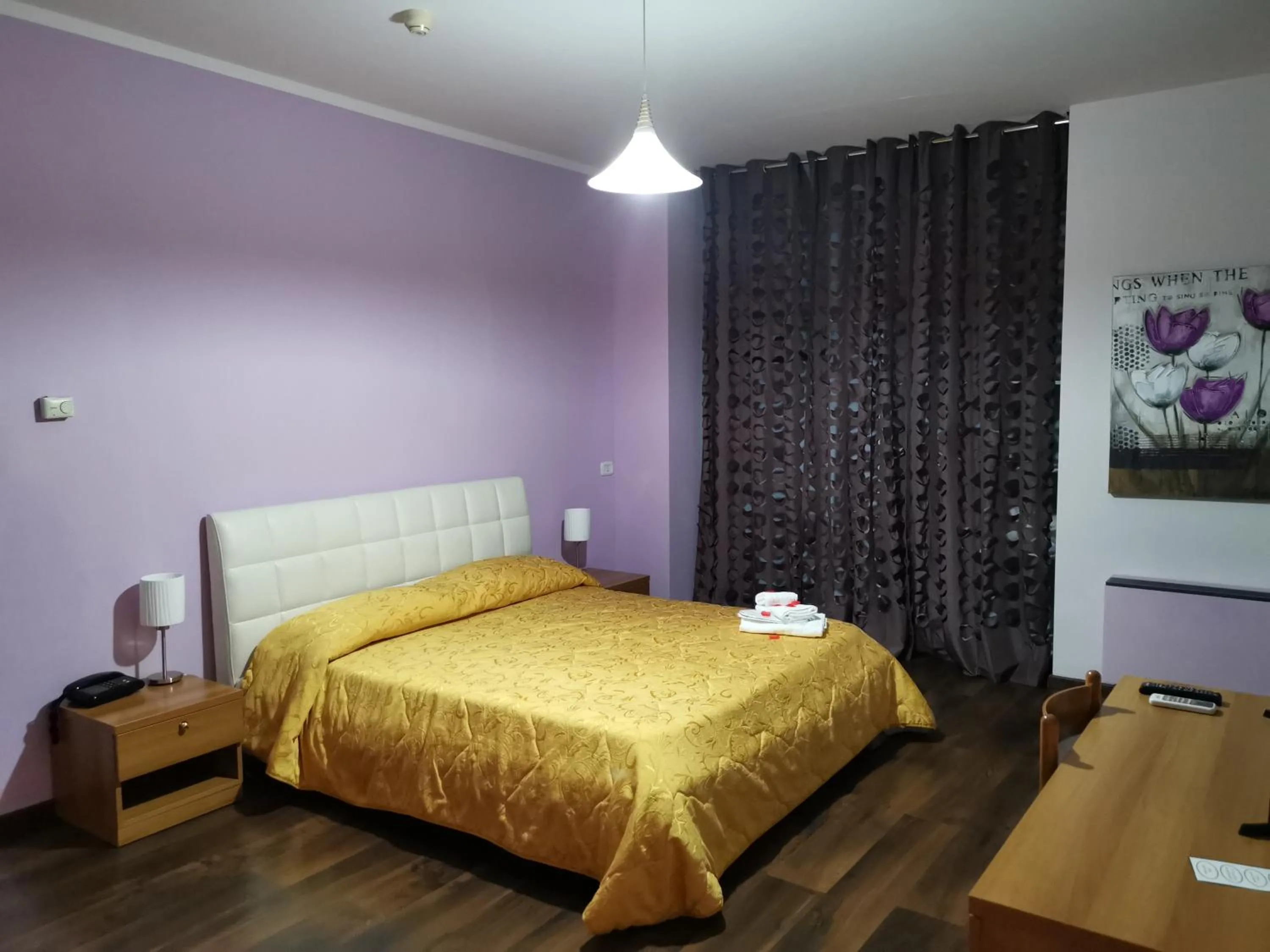 Photo of the whole room, Bed in Hotel Park Grumentum