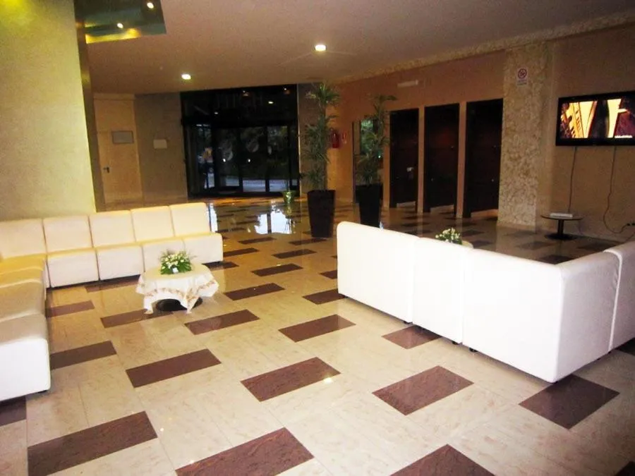 Lounge or bar in Hotel Park Grumentum