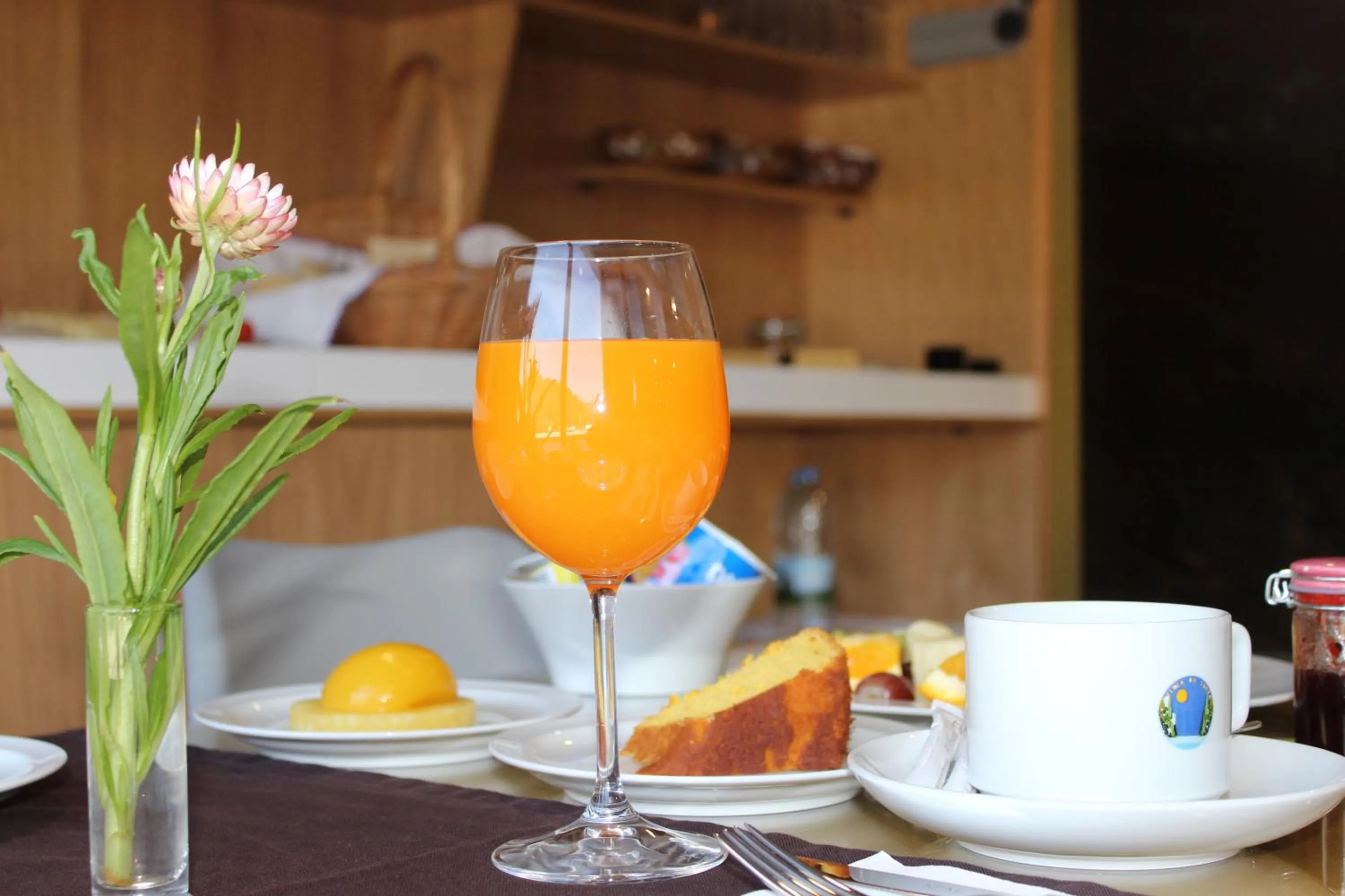 Continental breakfast in Beleza Serra Guide Hotel