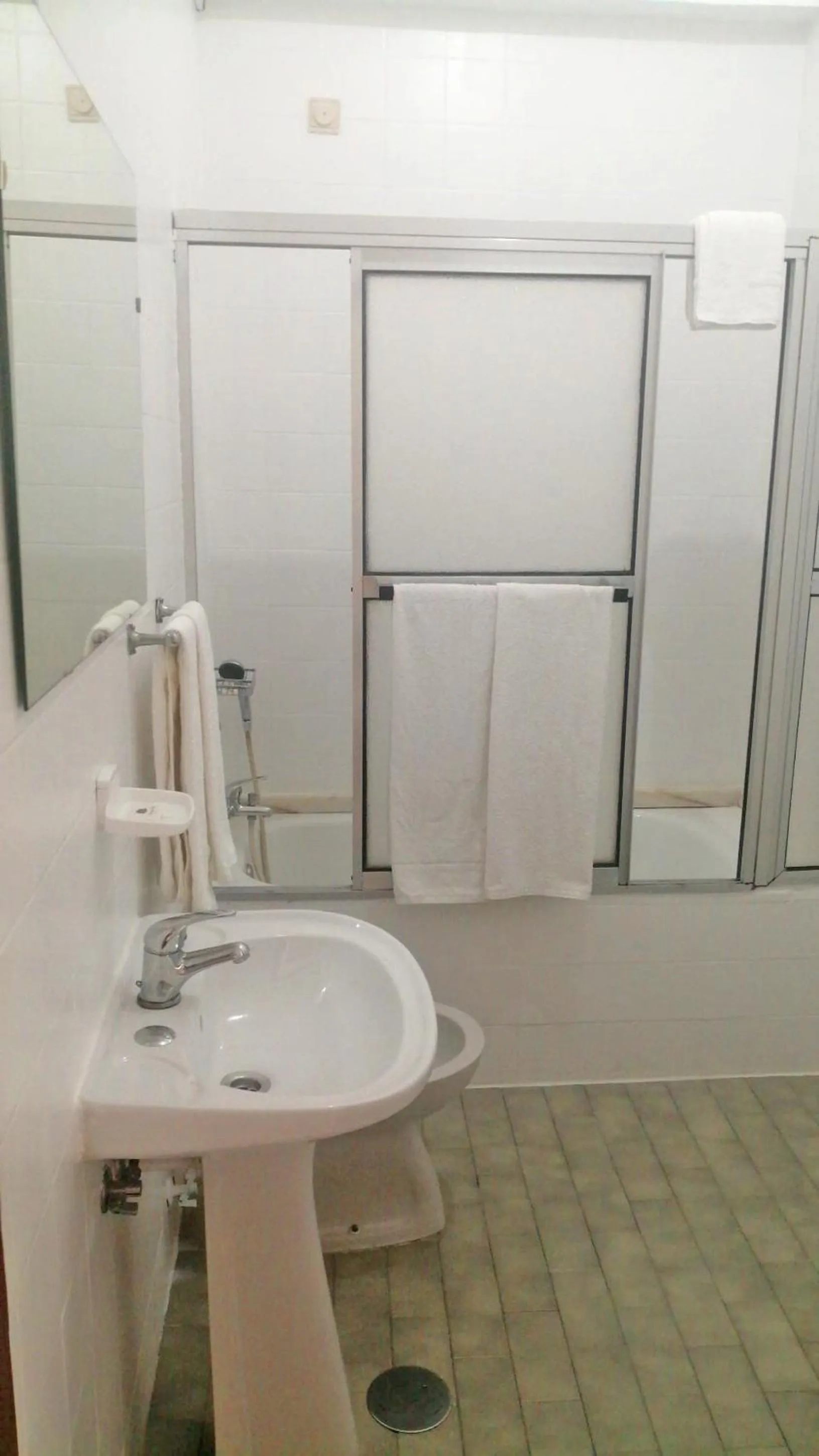 Toilet in Residencia Vale Formoso