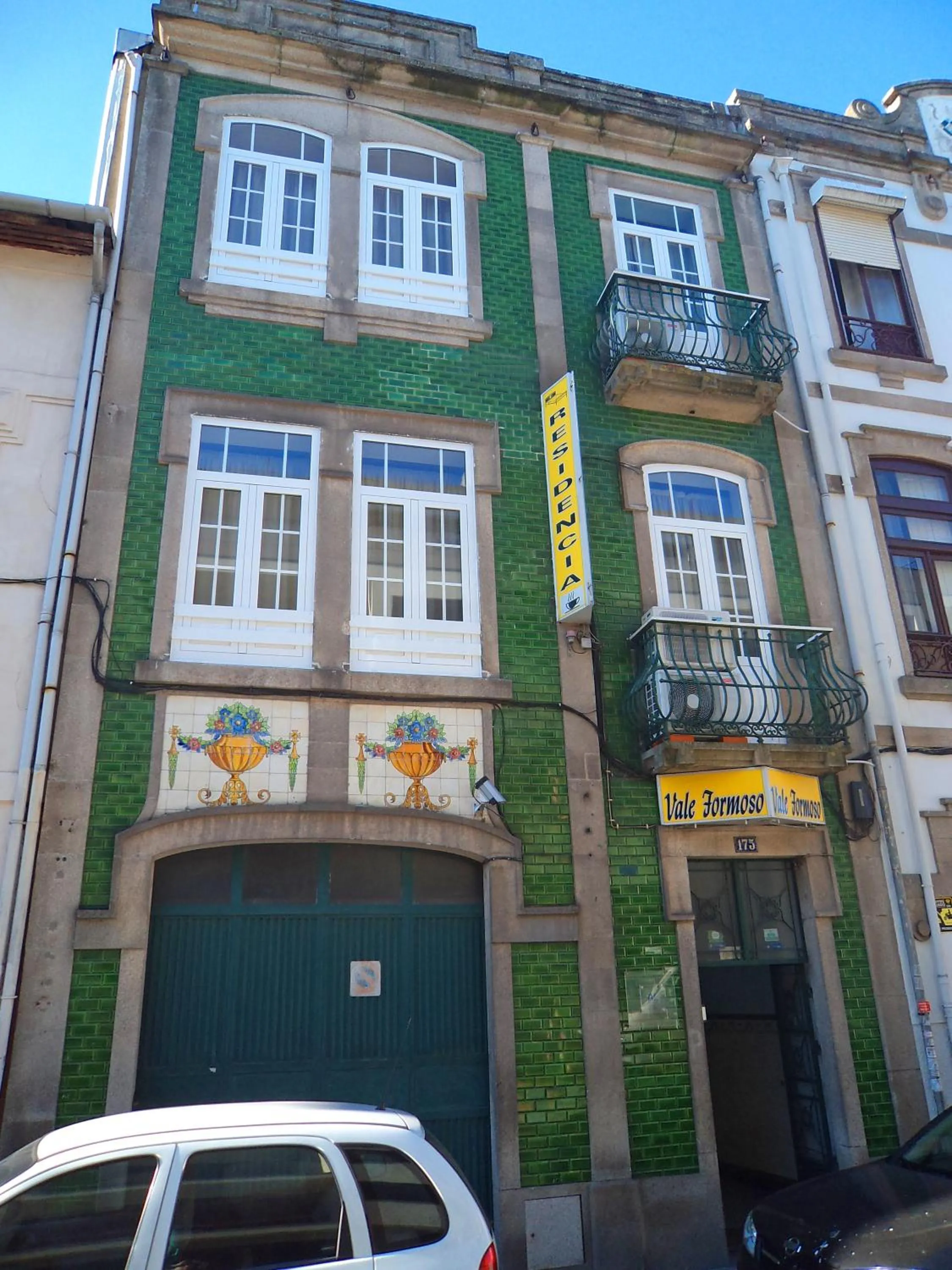 Facade/entrance in Residencia Vale Formoso