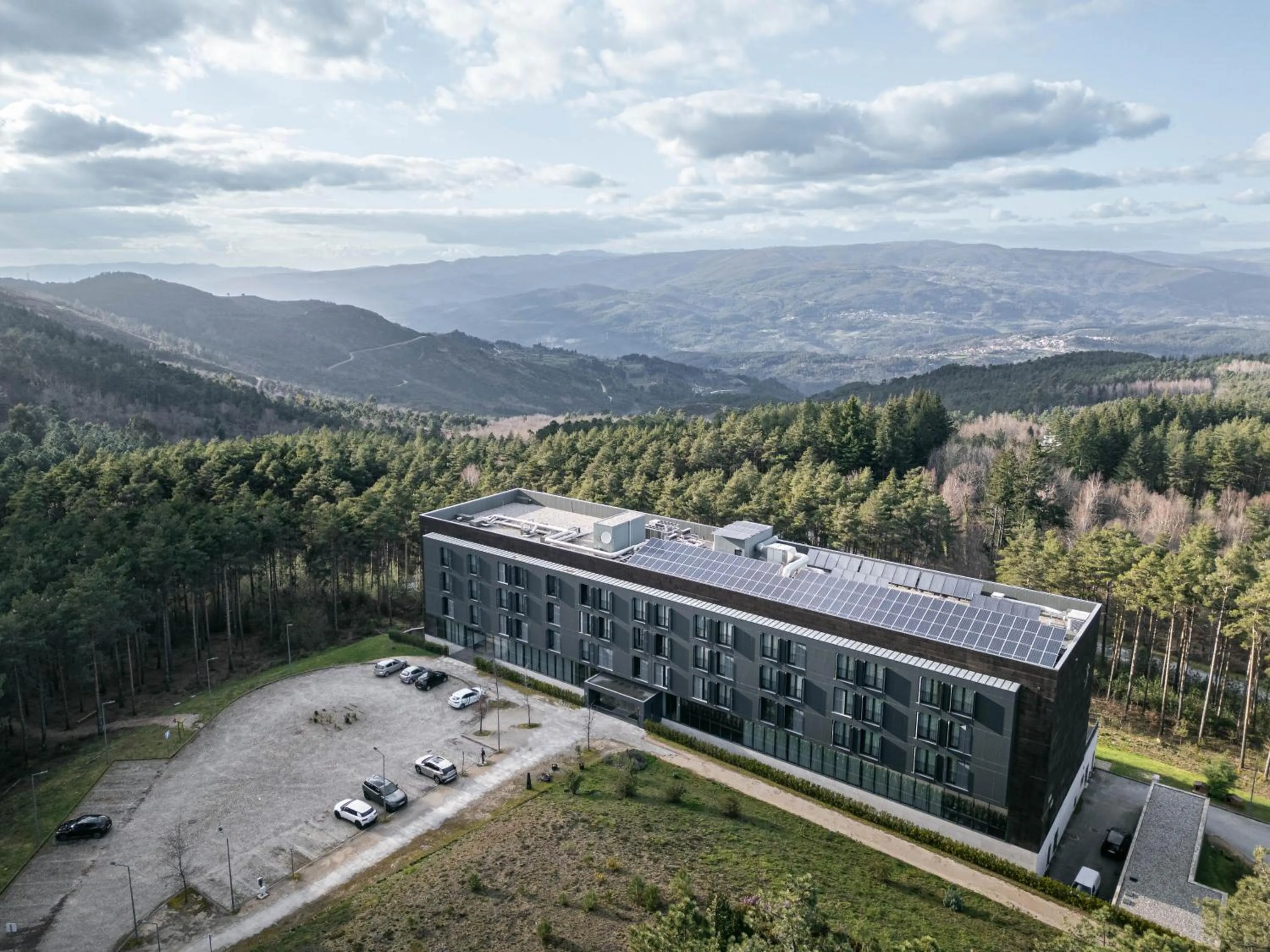 Property building in Pena Park Hotel