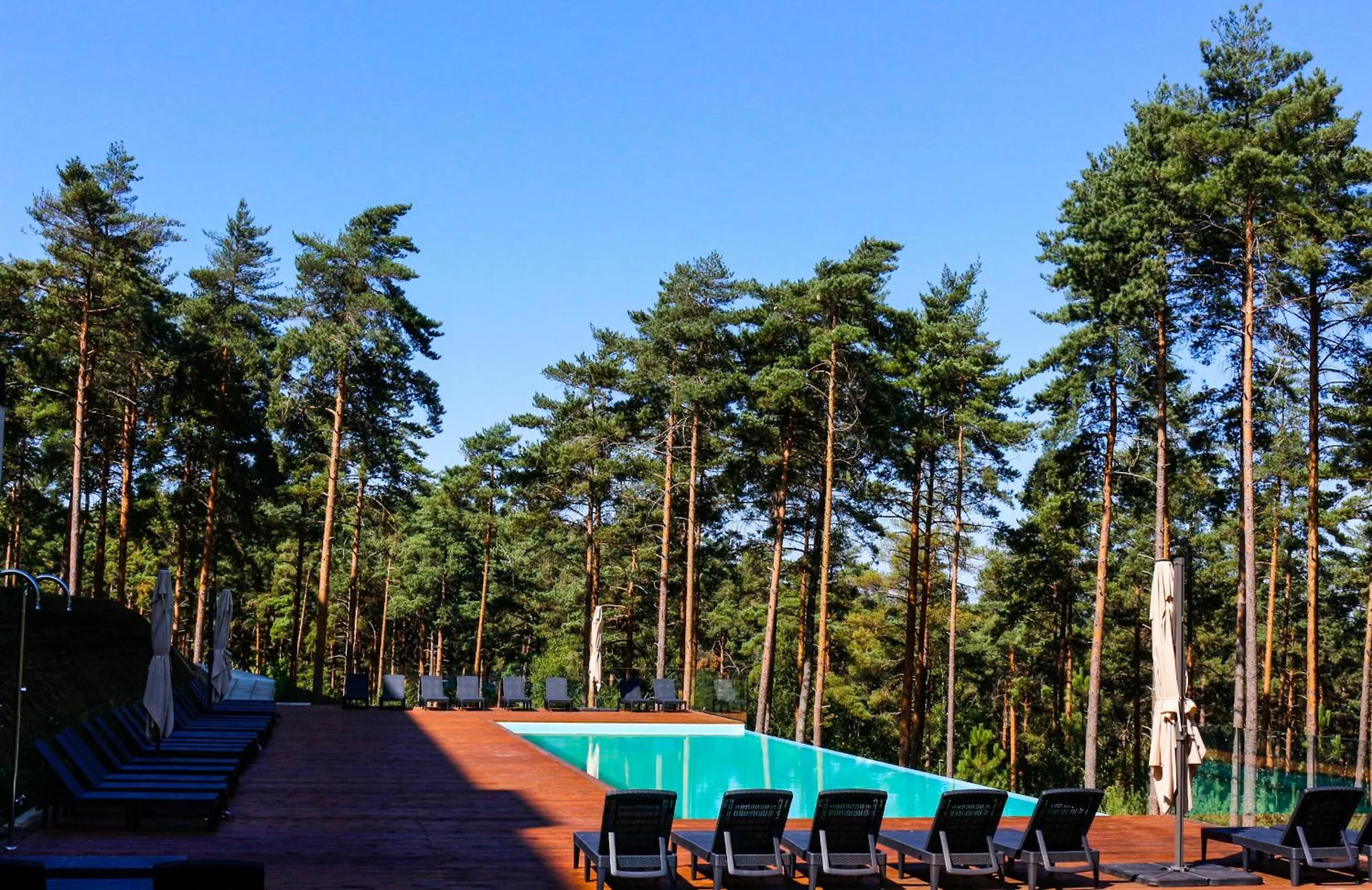 Swimming pool in Pena Park Hotel