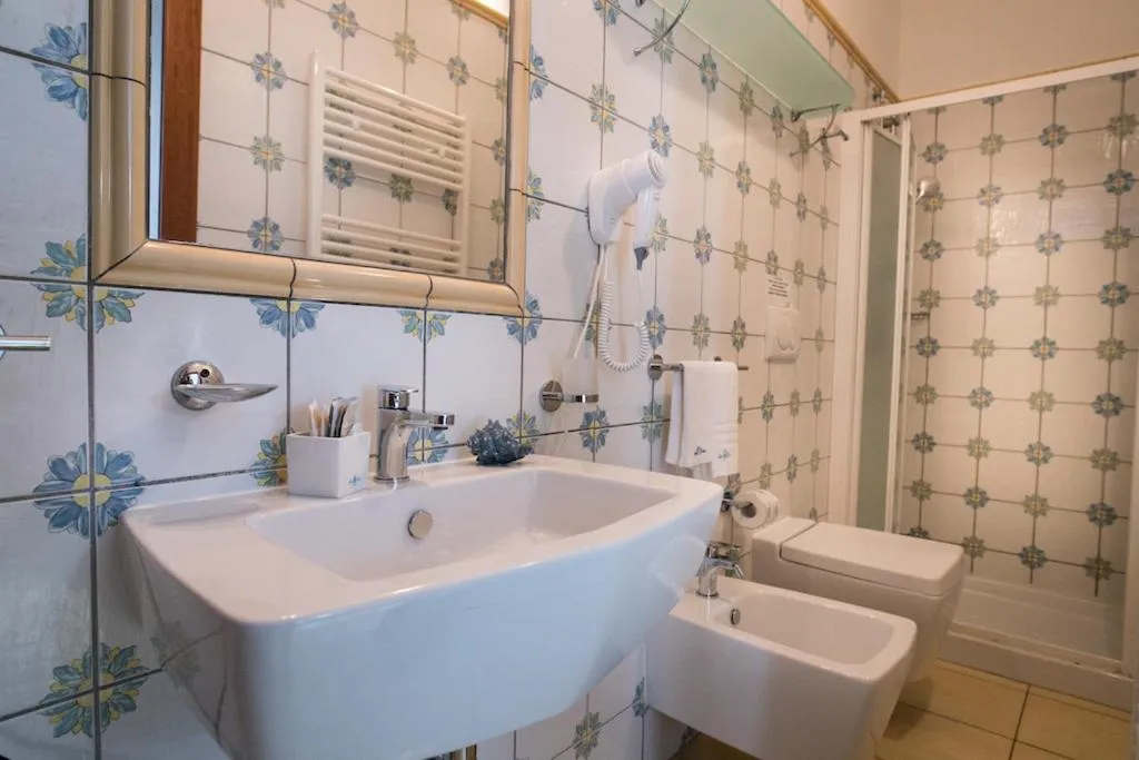 Bathroom in Gigli Hotel Salento