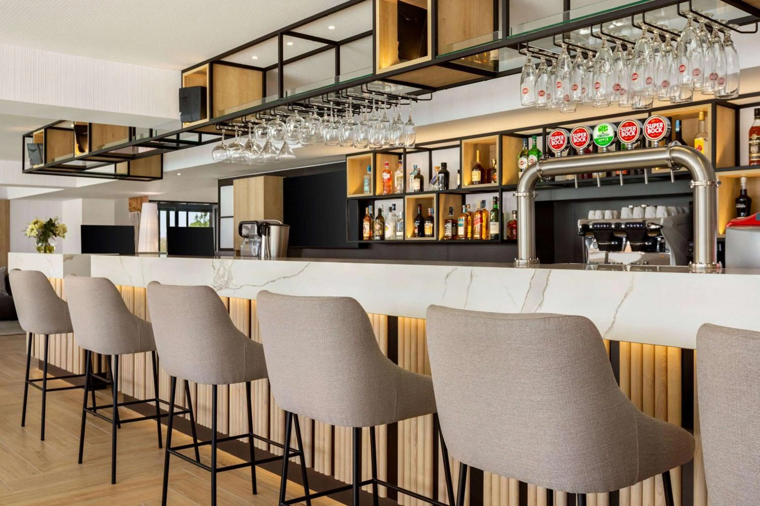 Lounge or bar in Wyndham Residences Alvor Beach