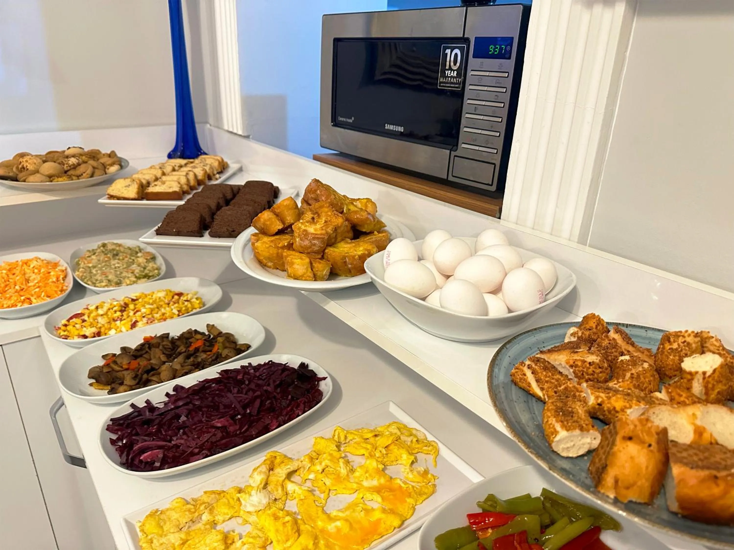 Food and drinks in Modern Sultan Hotel