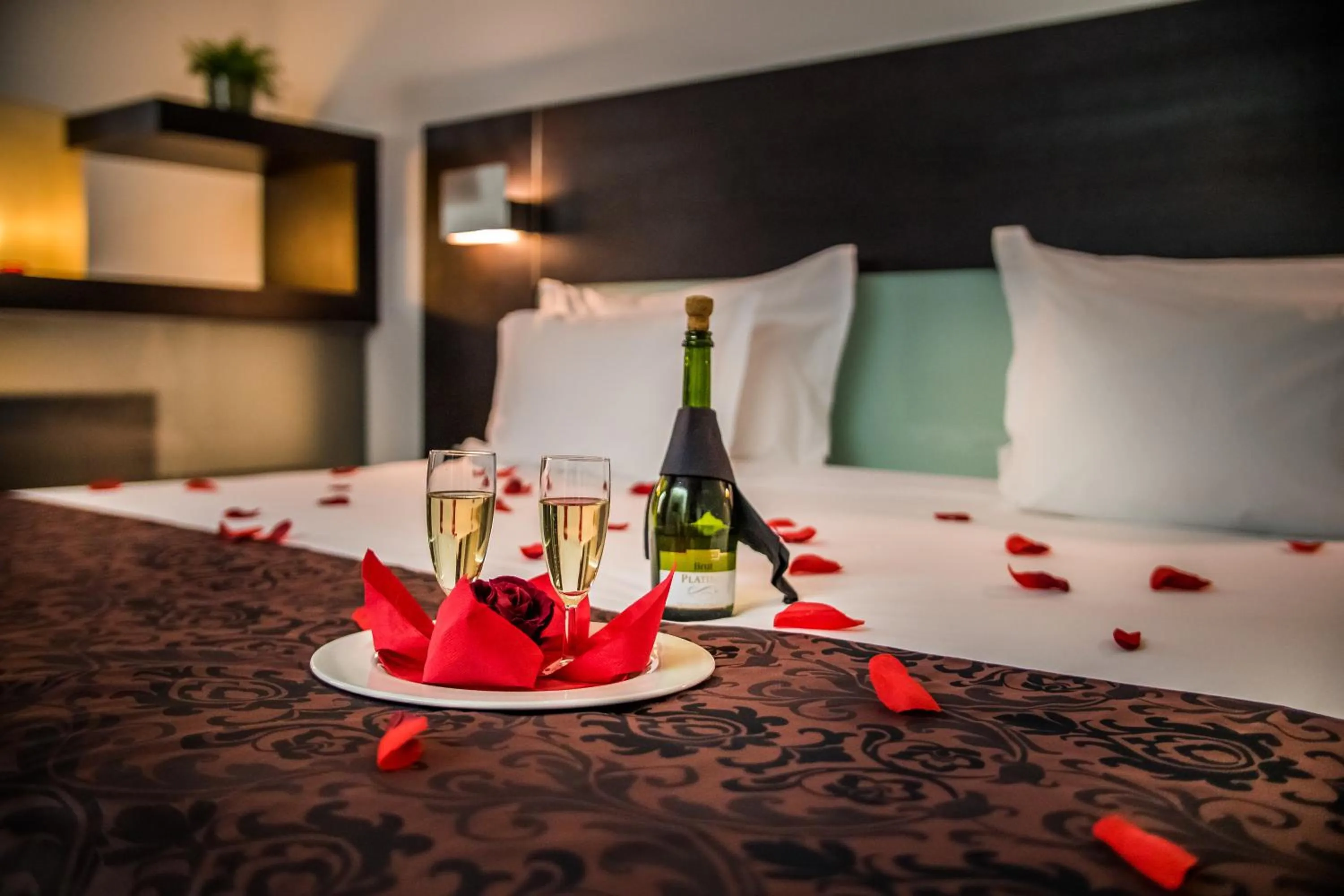 Other, Bed in RR Hotel da Rocha