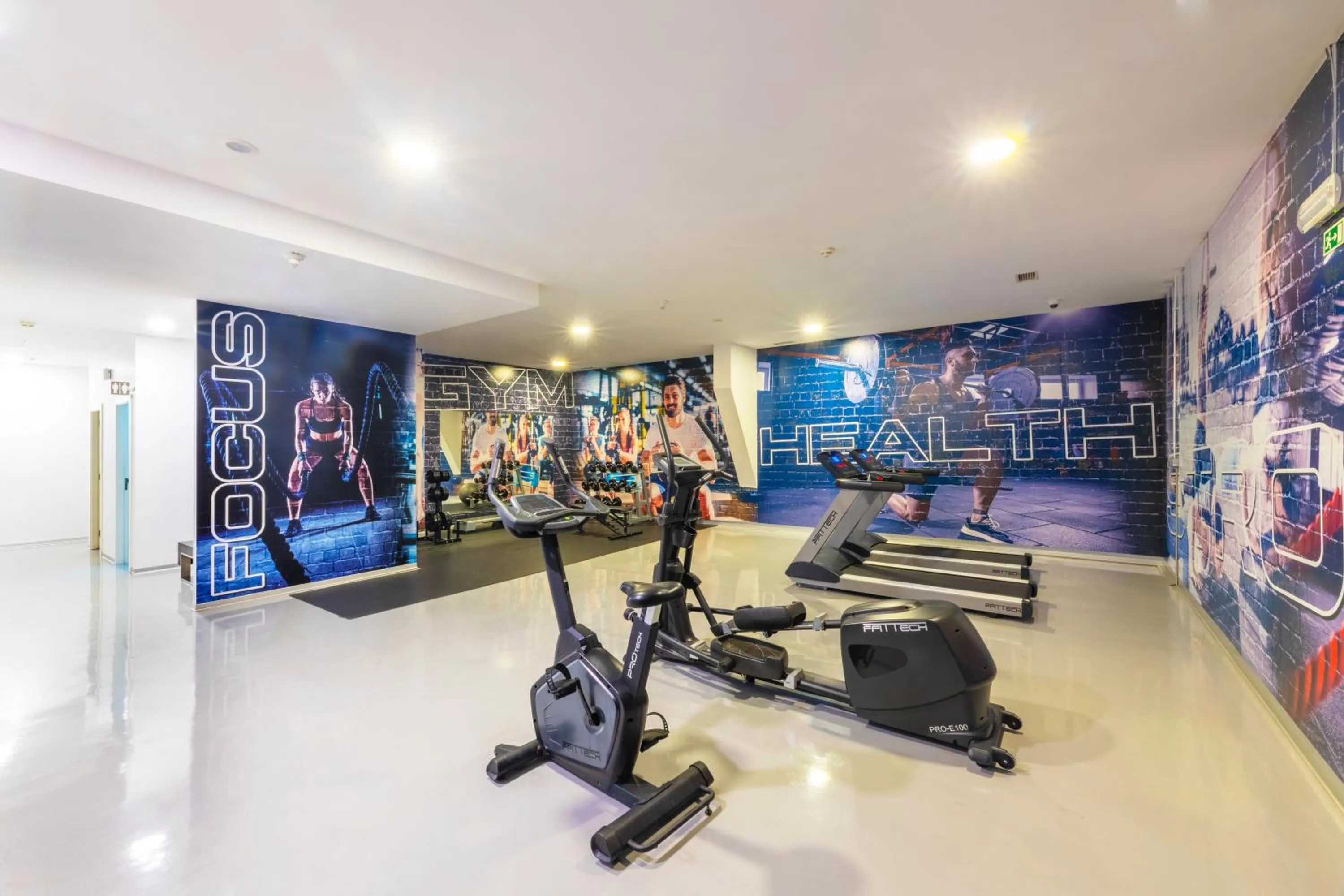 Fitness centre/facilities in RR Hotel da Rocha