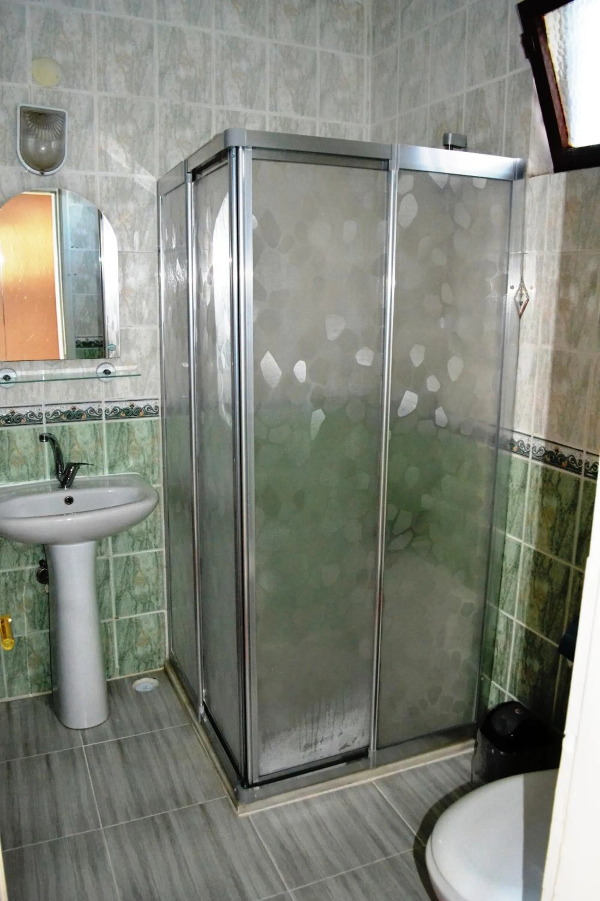 Bathroom in Aspawa Hotel