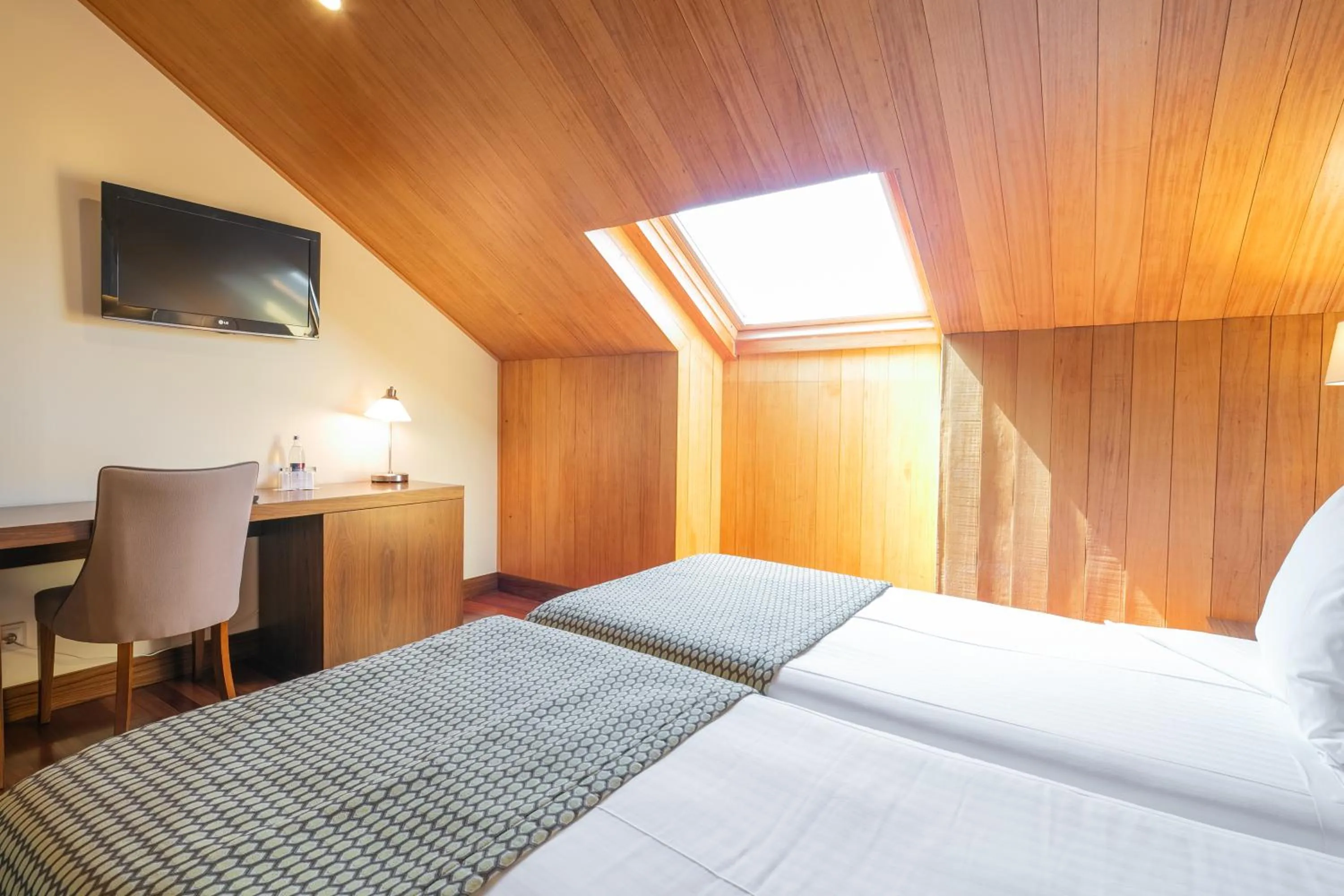 Bed in Forte de São Francisco Hotel Chaves