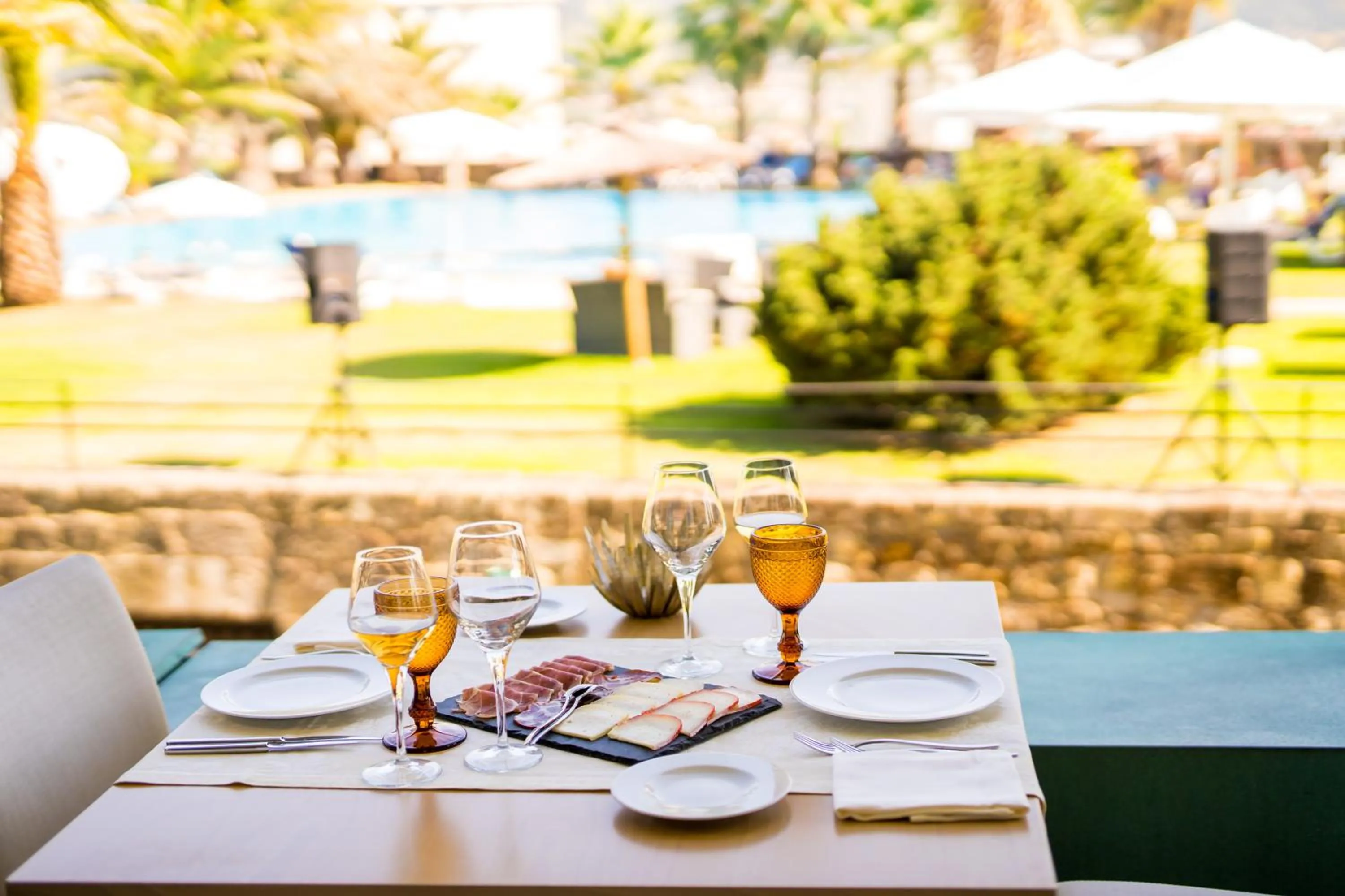 Restaurant/places to eat in Forte de São Francisco Hotel Chaves